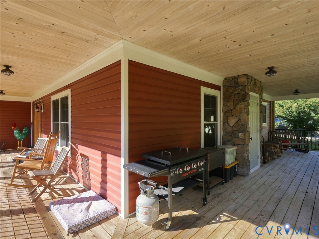 16233 Pleasant Mill Rd