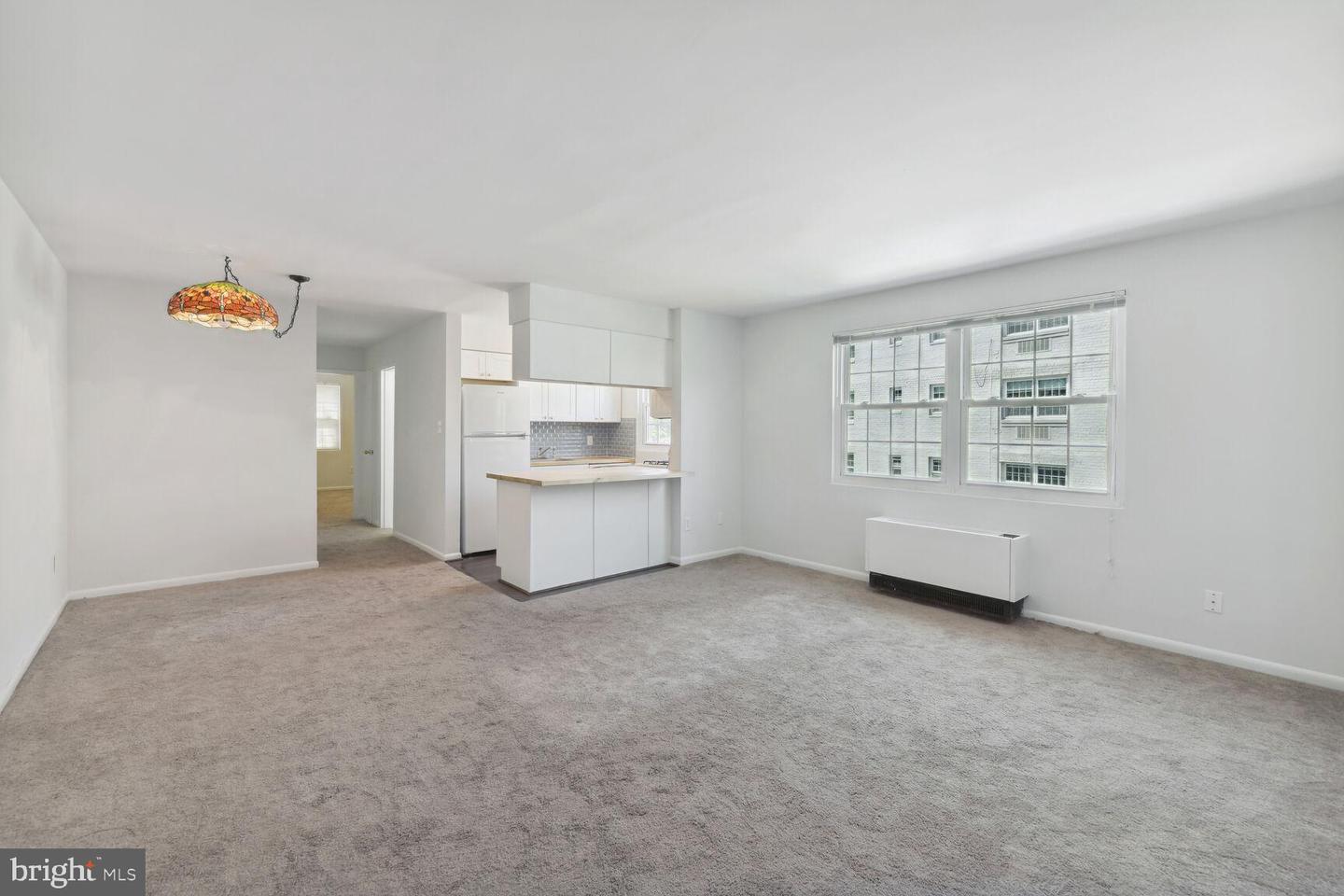 2028 N Vermont St #202