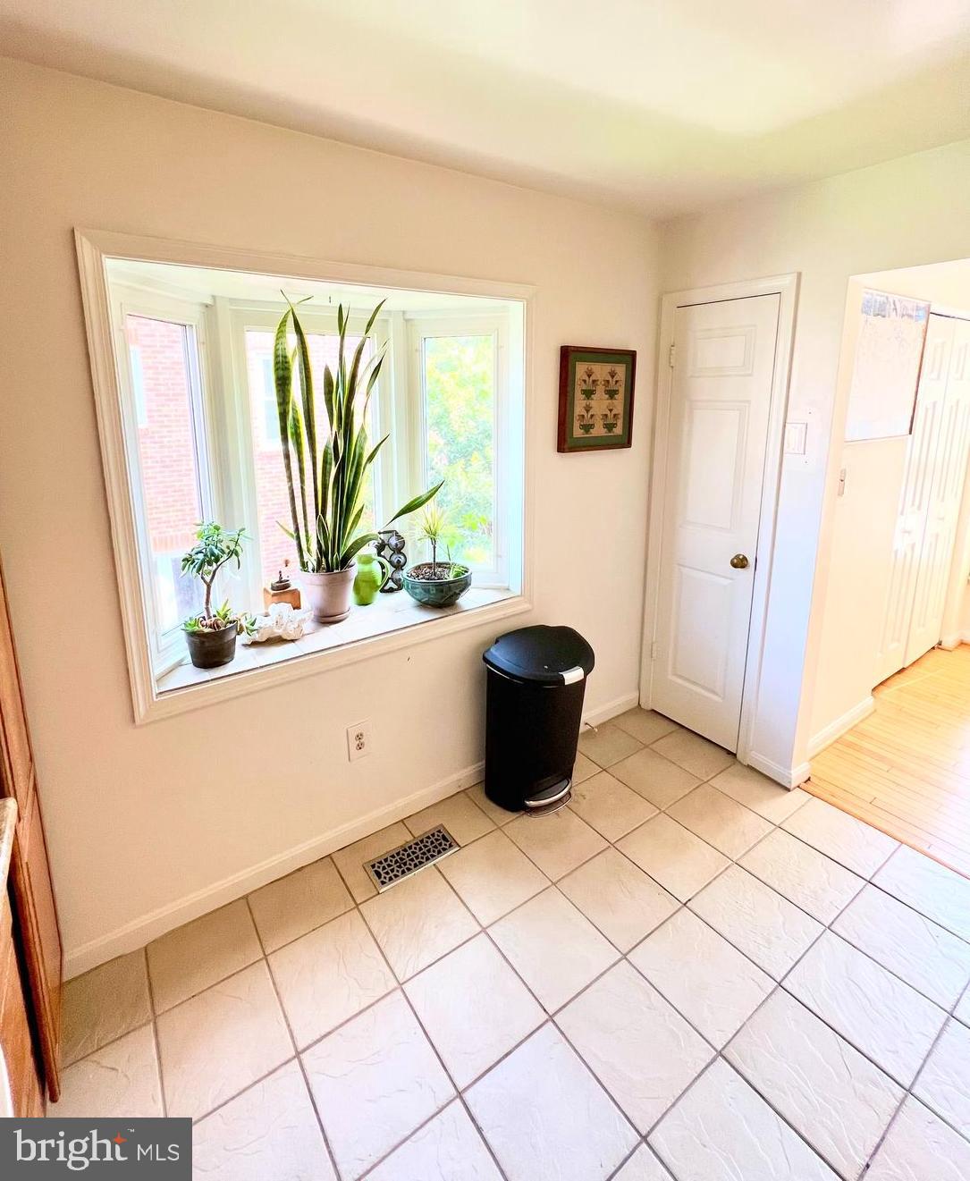 1116-A N Stafford St