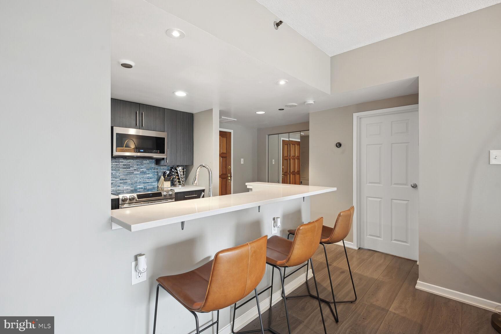 1530 Key Blvd #1219