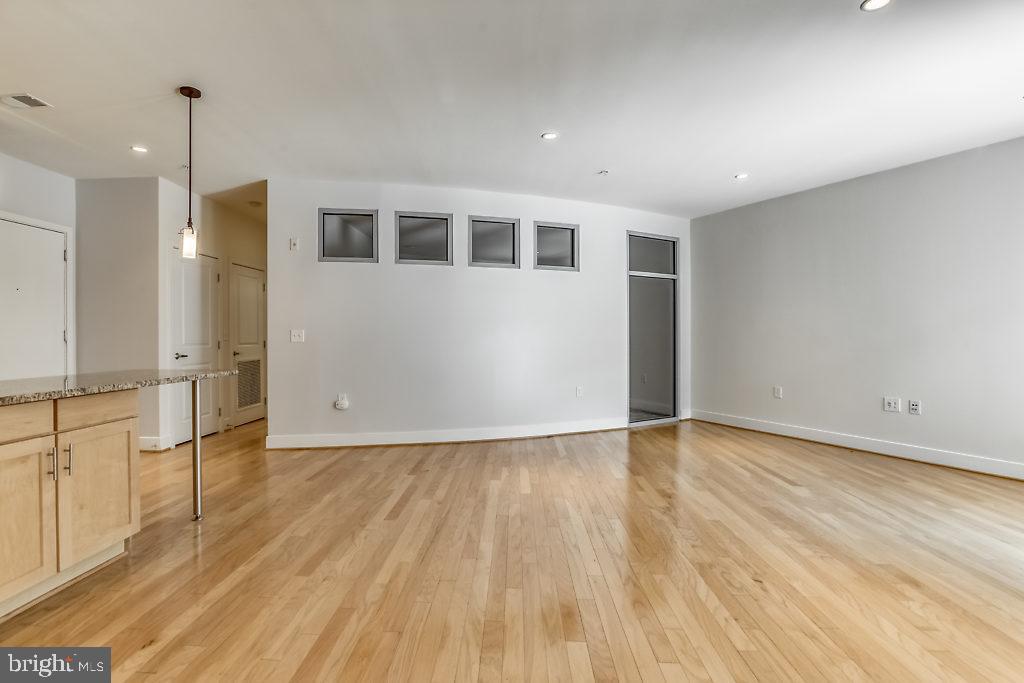 1800 Wilson Blvd #141