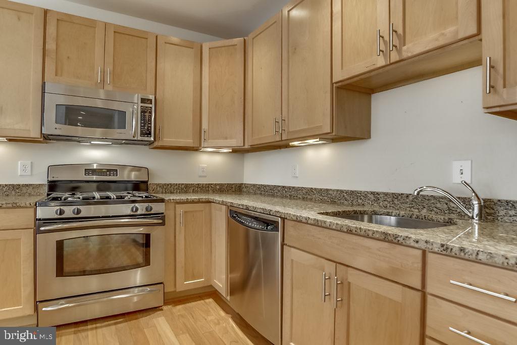 1800 Wilson Blvd #141