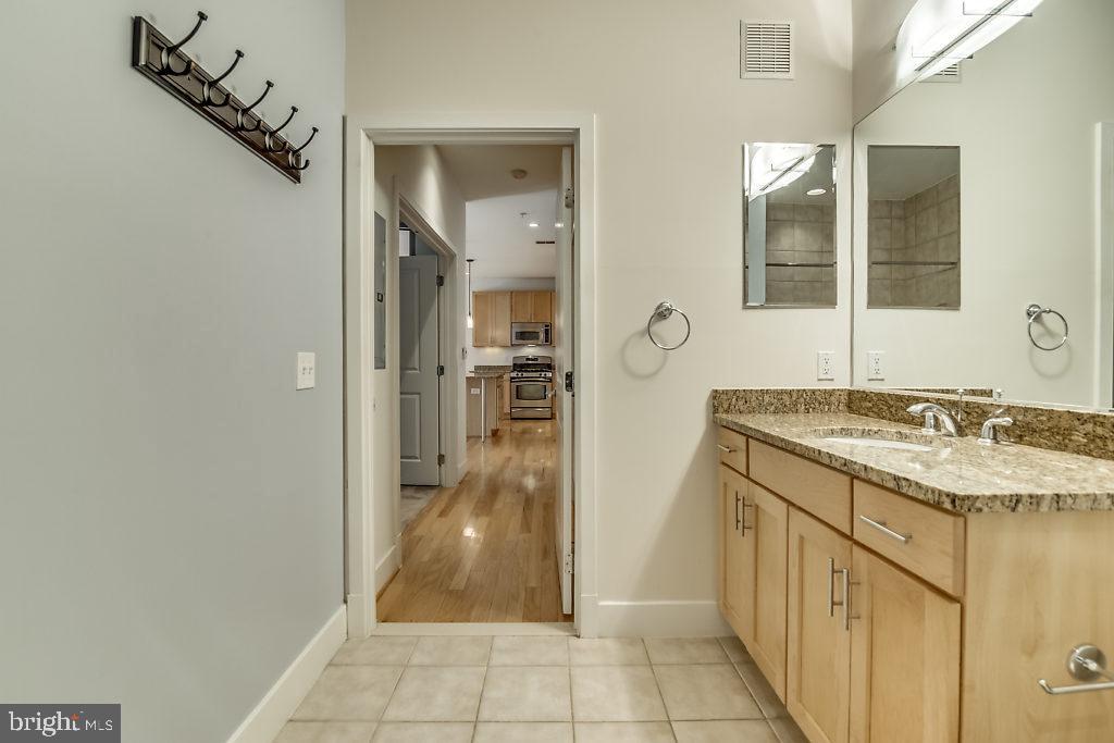 1800 Wilson Blvd #141