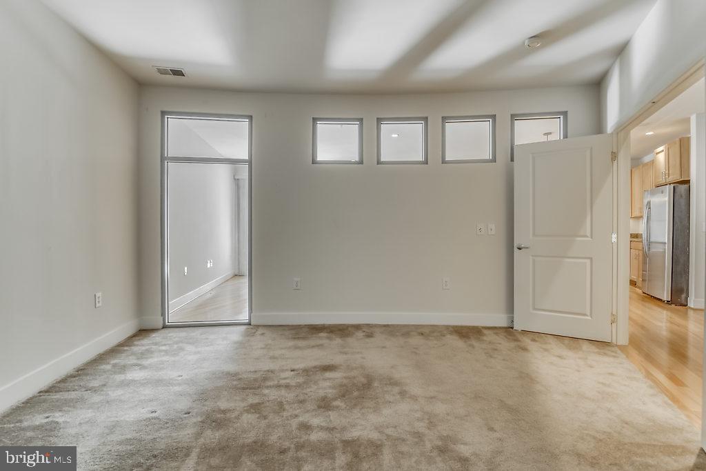 1800 Wilson Blvd #141