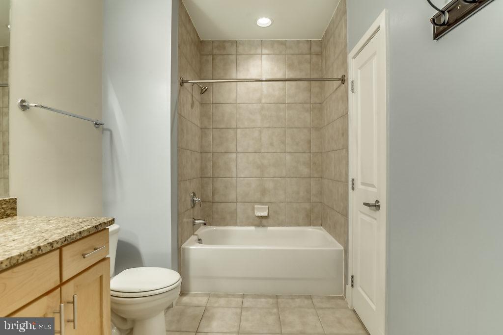 1800 Wilson Blvd #141