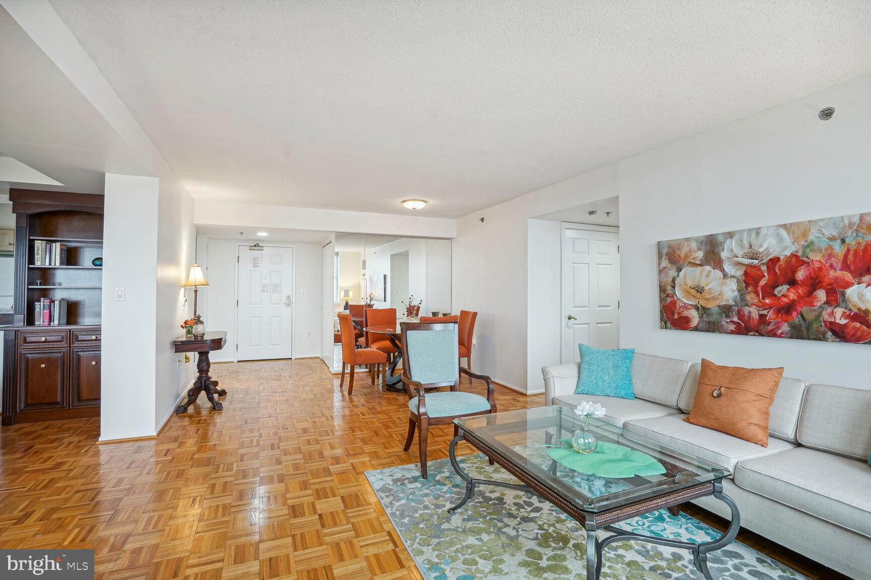 900 N Taylor St #1417