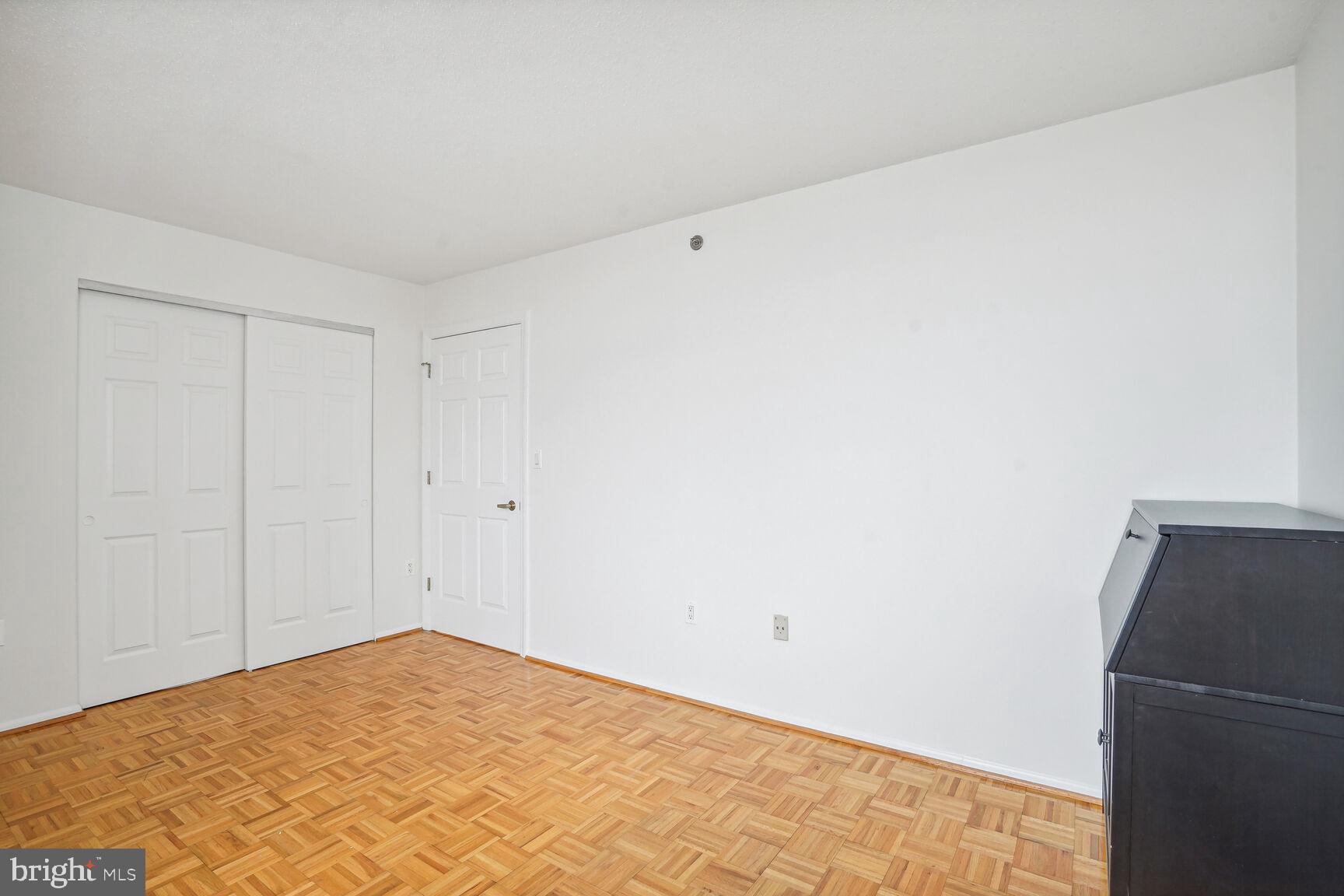 900 N Taylor St #1417