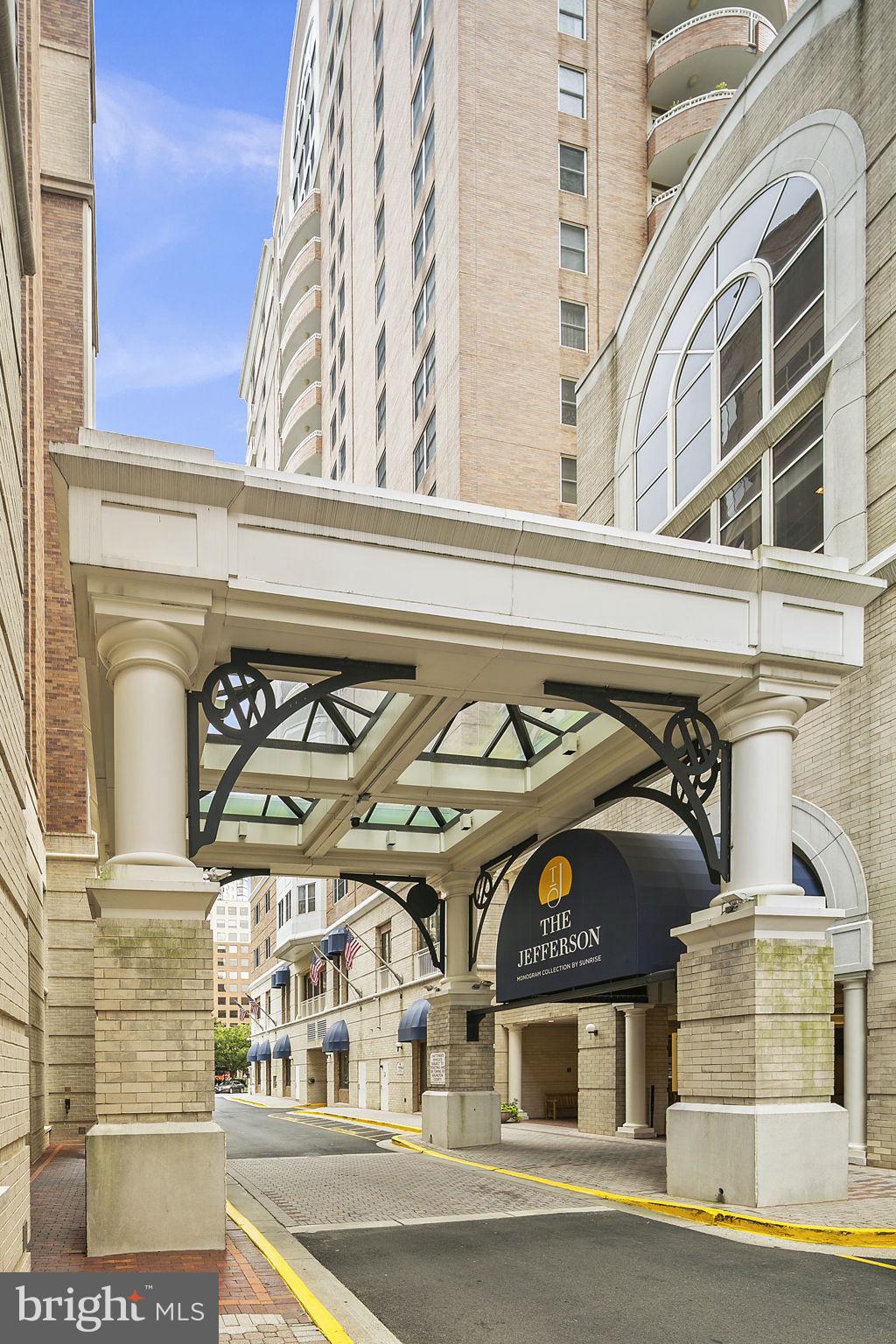 900 N Taylor St #1417