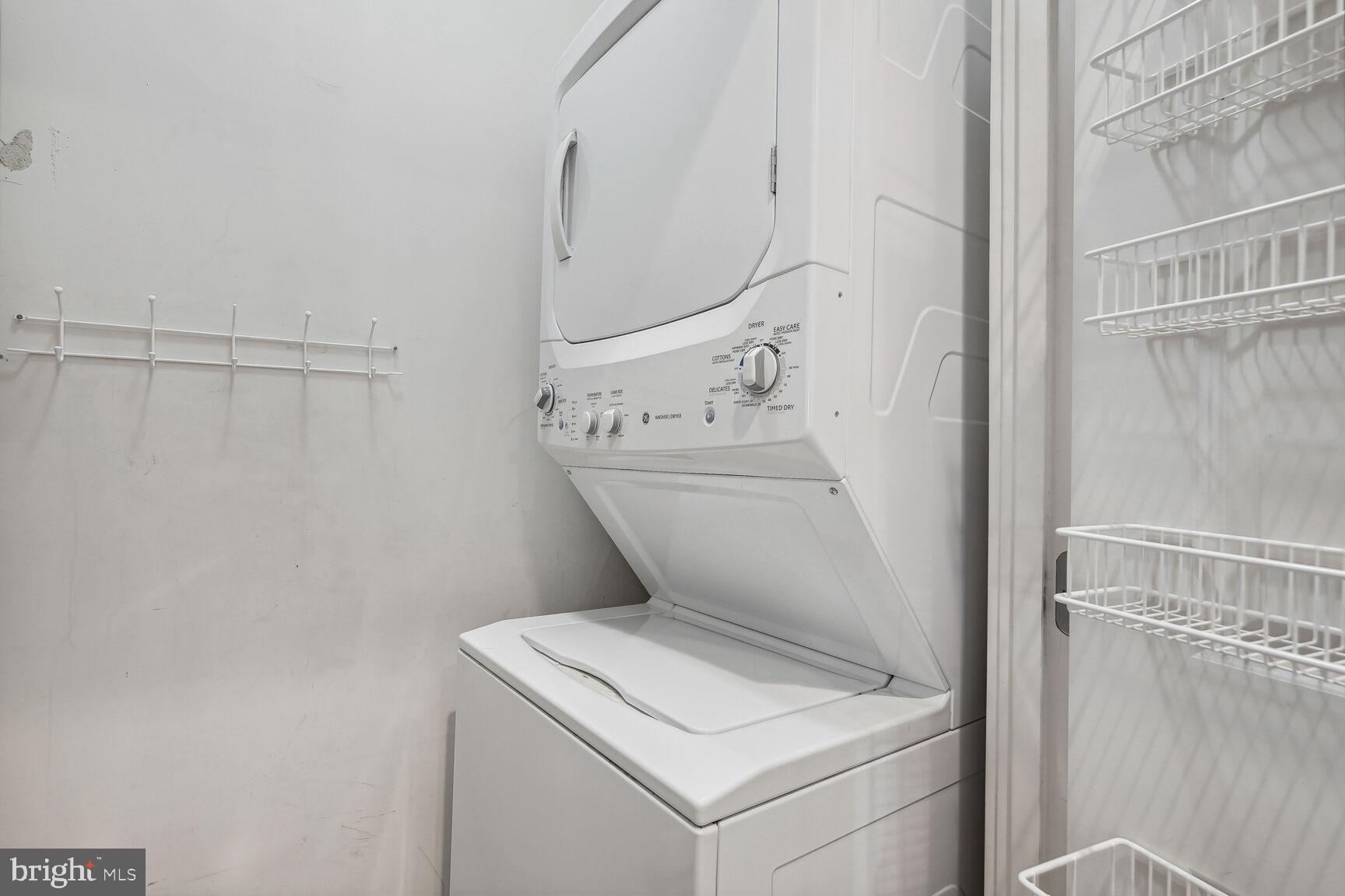 1200 N Hartford St N #604