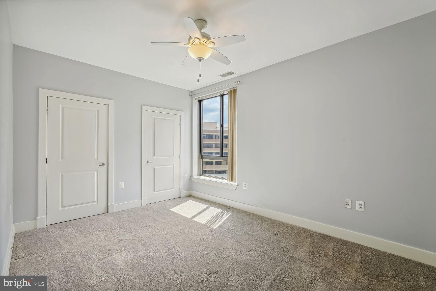 1200 N Hartford St N #604