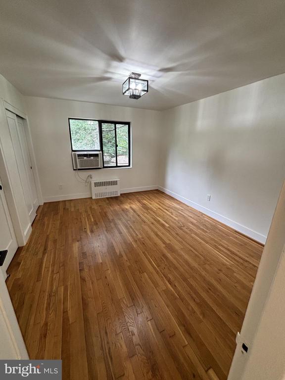 1565 N COLONIAL TER #404-Z