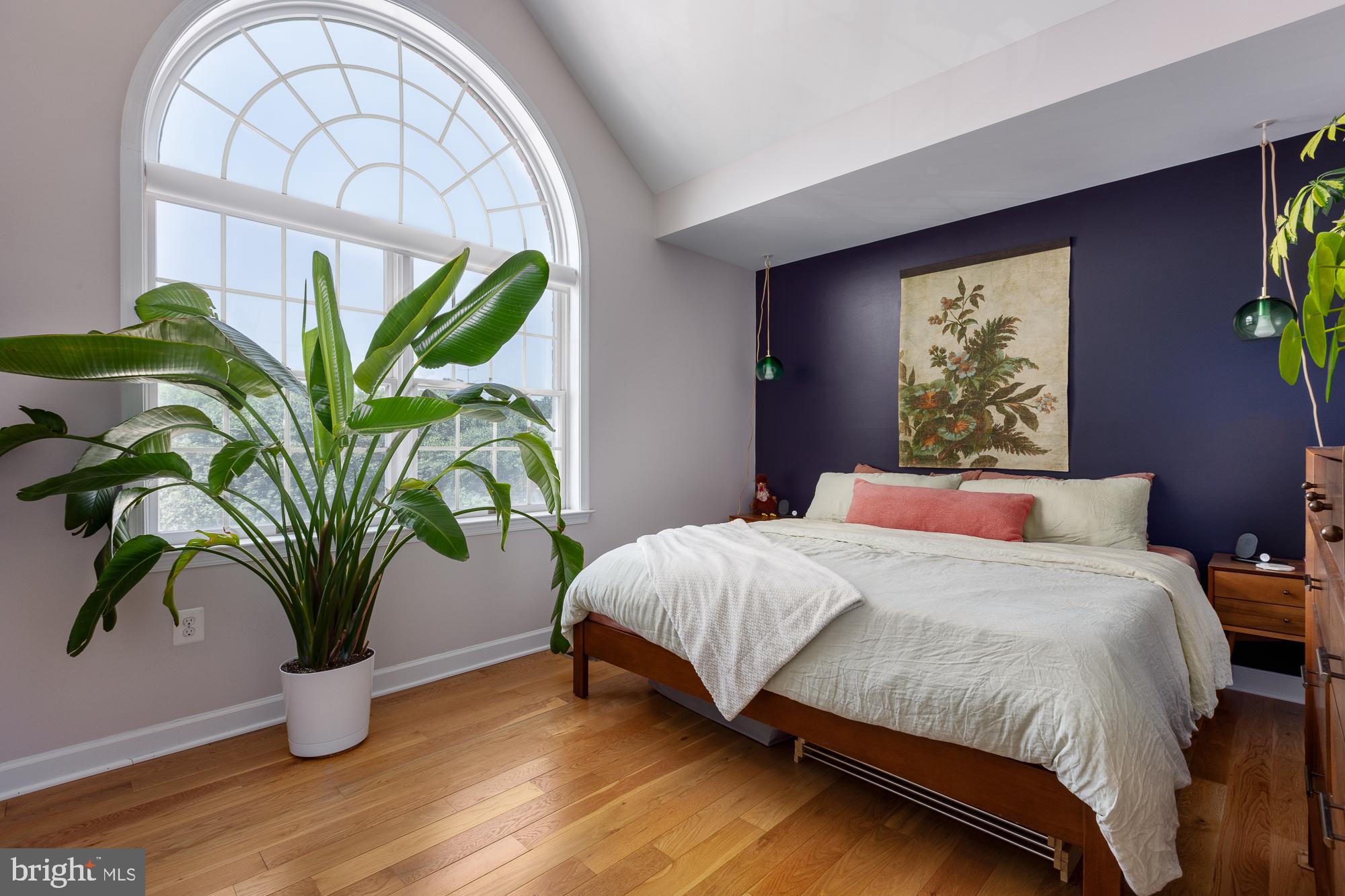 6916 Fairfax Dr #314