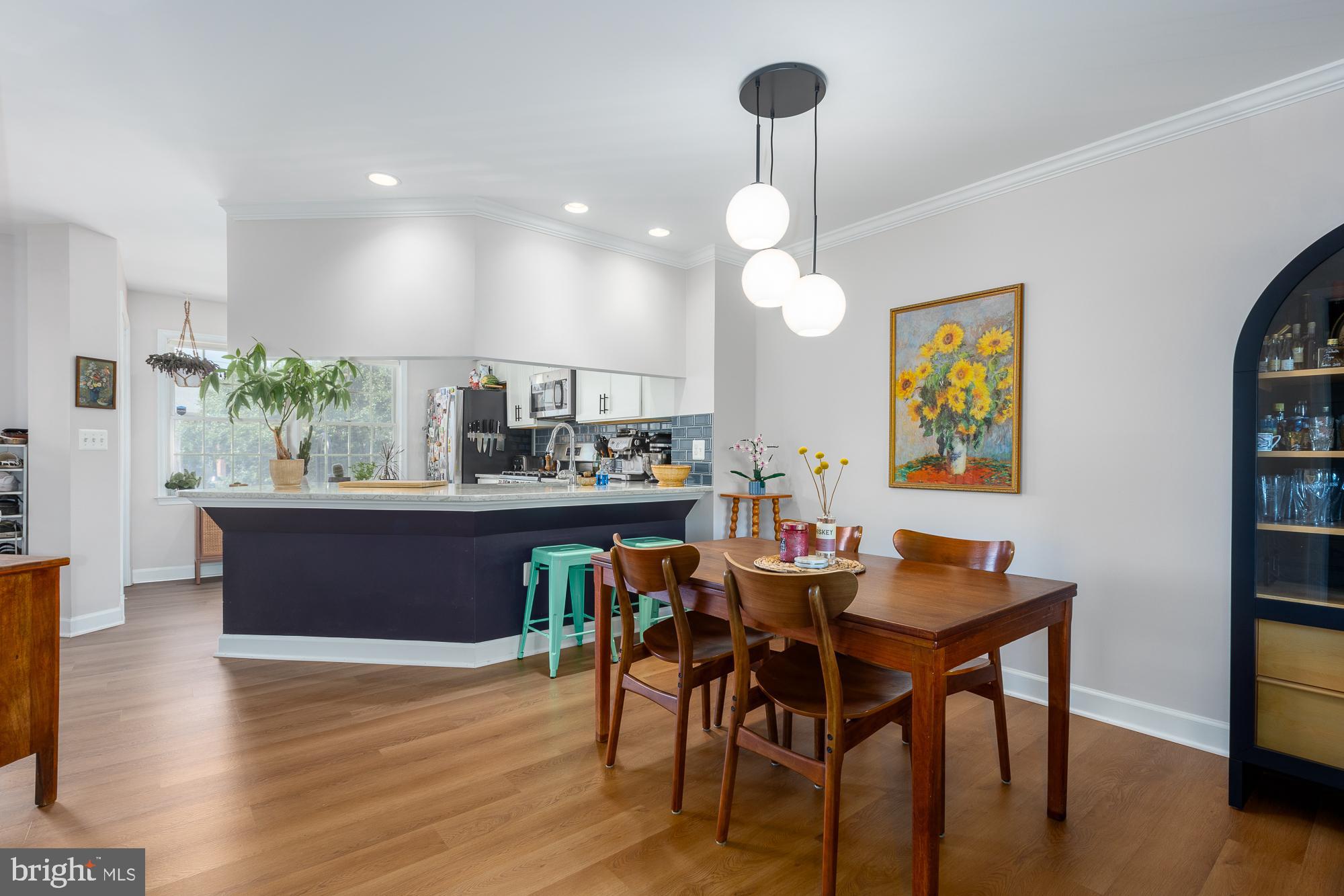 6916 Fairfax Dr #314