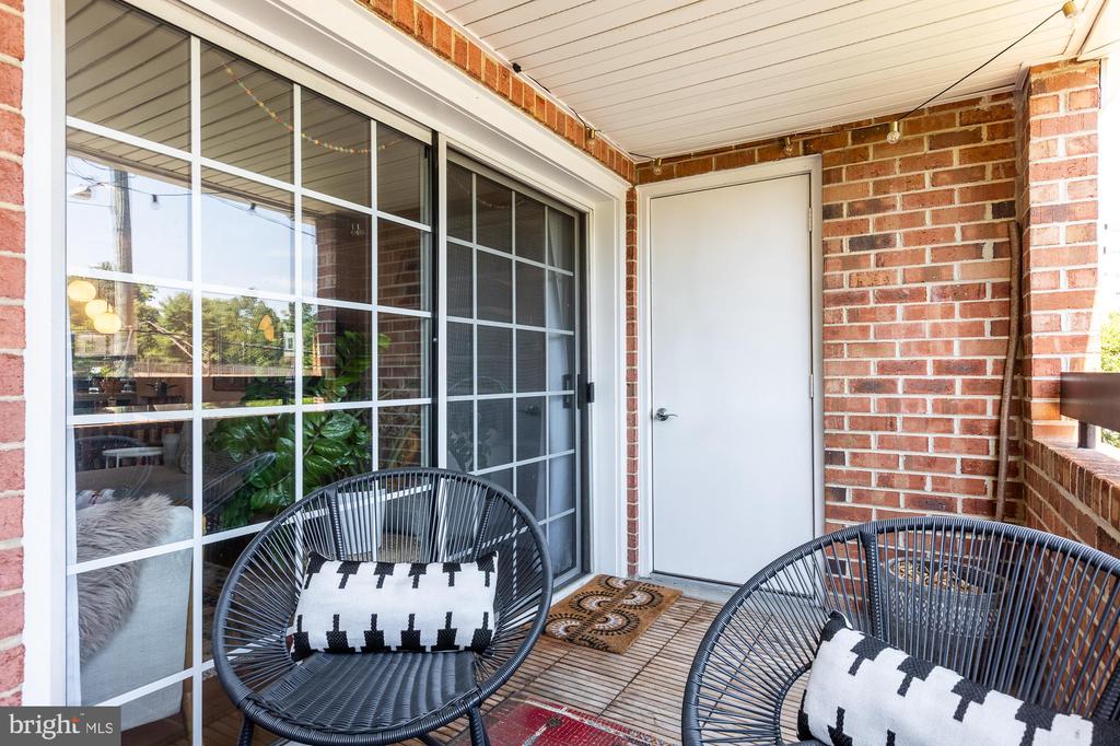 6916 Fairfax Dr #314