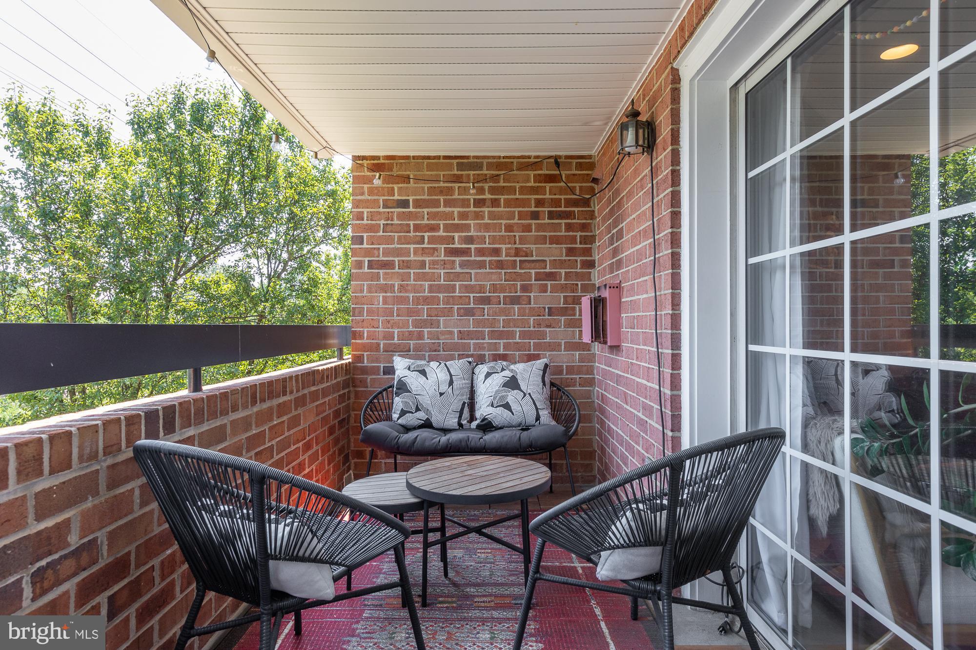 6916 Fairfax Dr #314