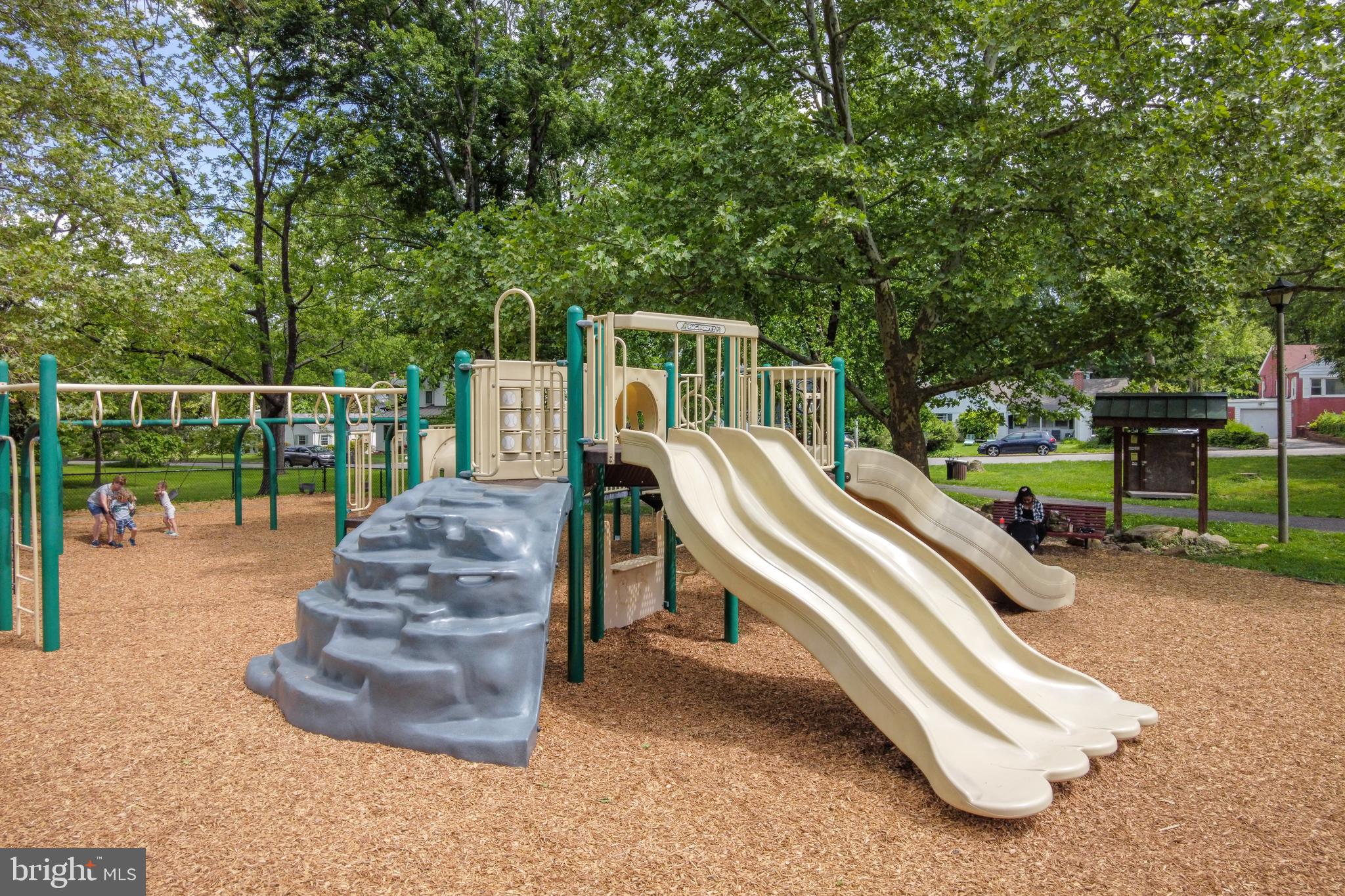 6916 Fairfax Dr #314