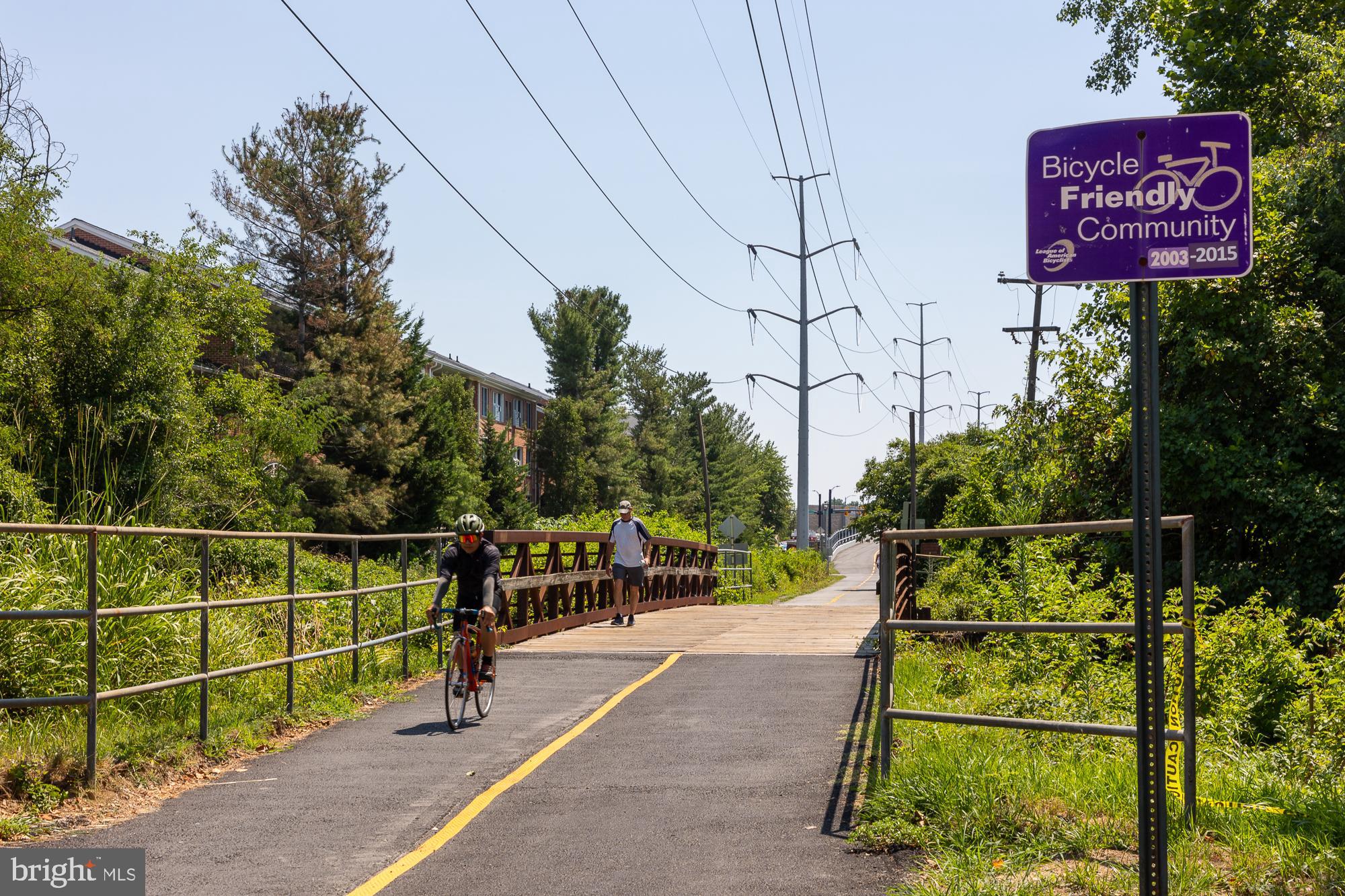 6916 Fairfax Dr #314