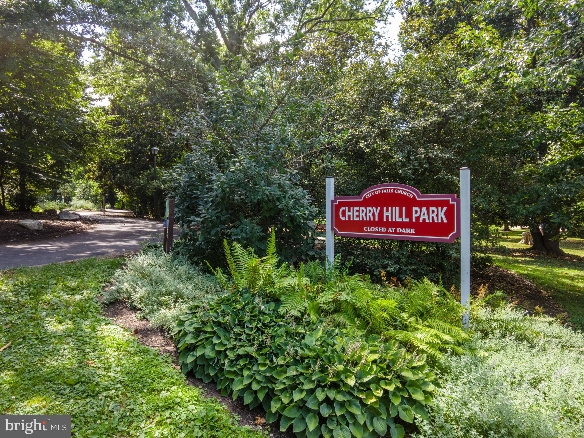 6916 Fairfax Dr #314