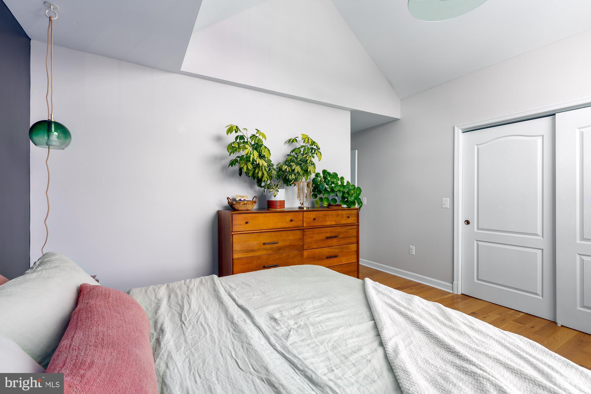 6916 Fairfax Dr #314