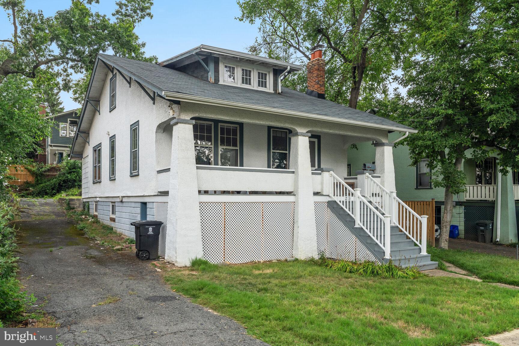 2913 1ST RD N