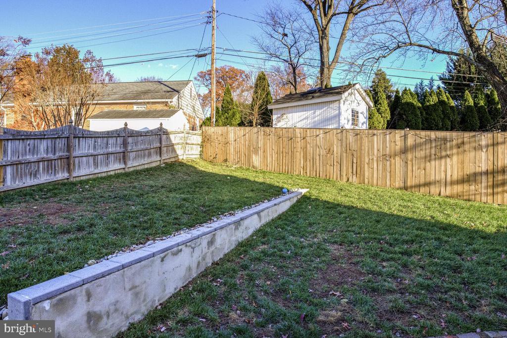 5059 26th Rd N