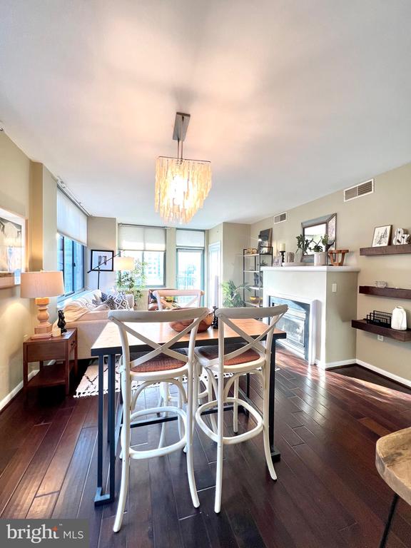 851 N GLEBE RD #604