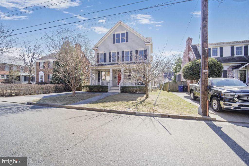 4814 25th Rd N