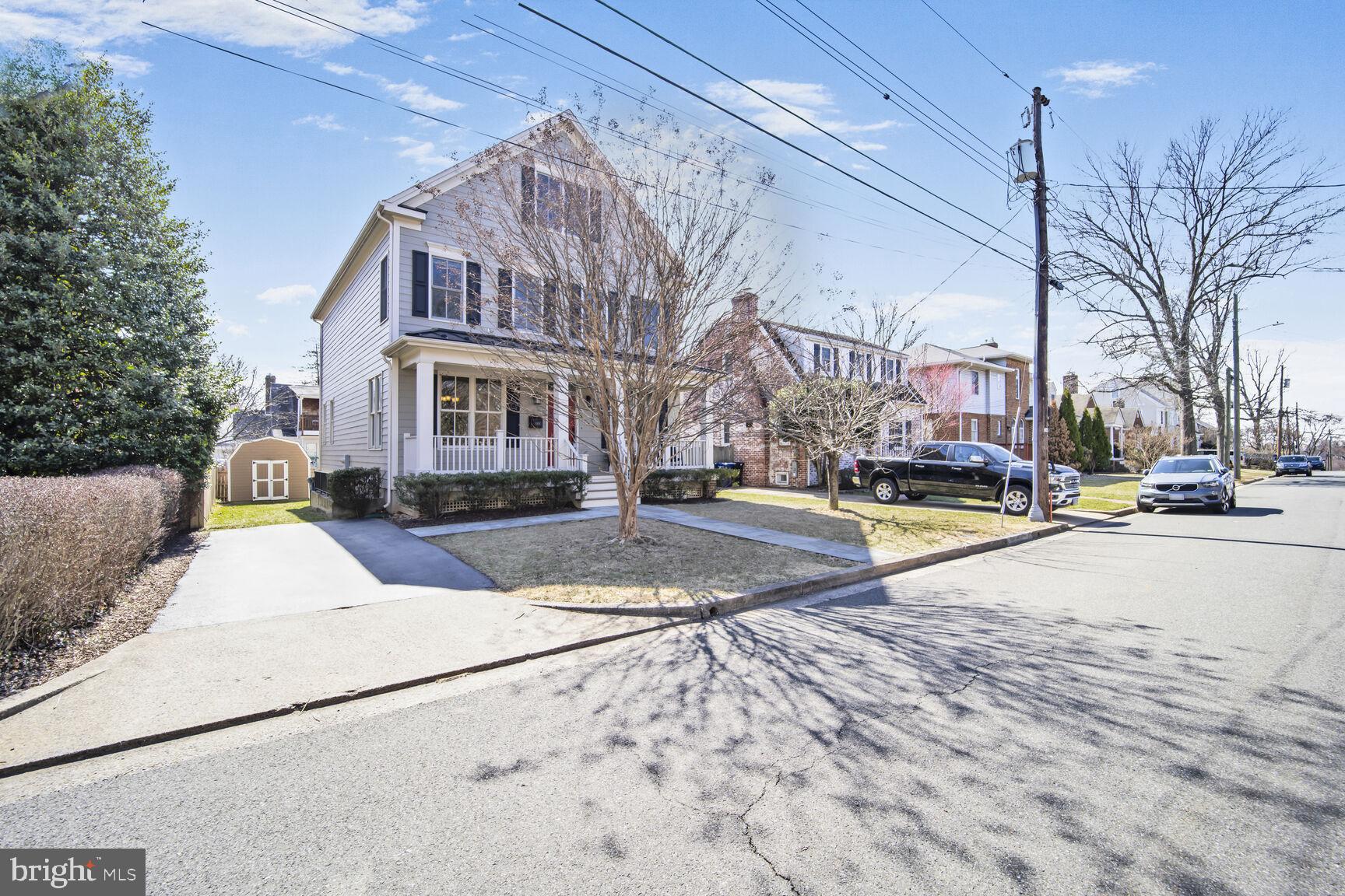 4814 25th Rd N