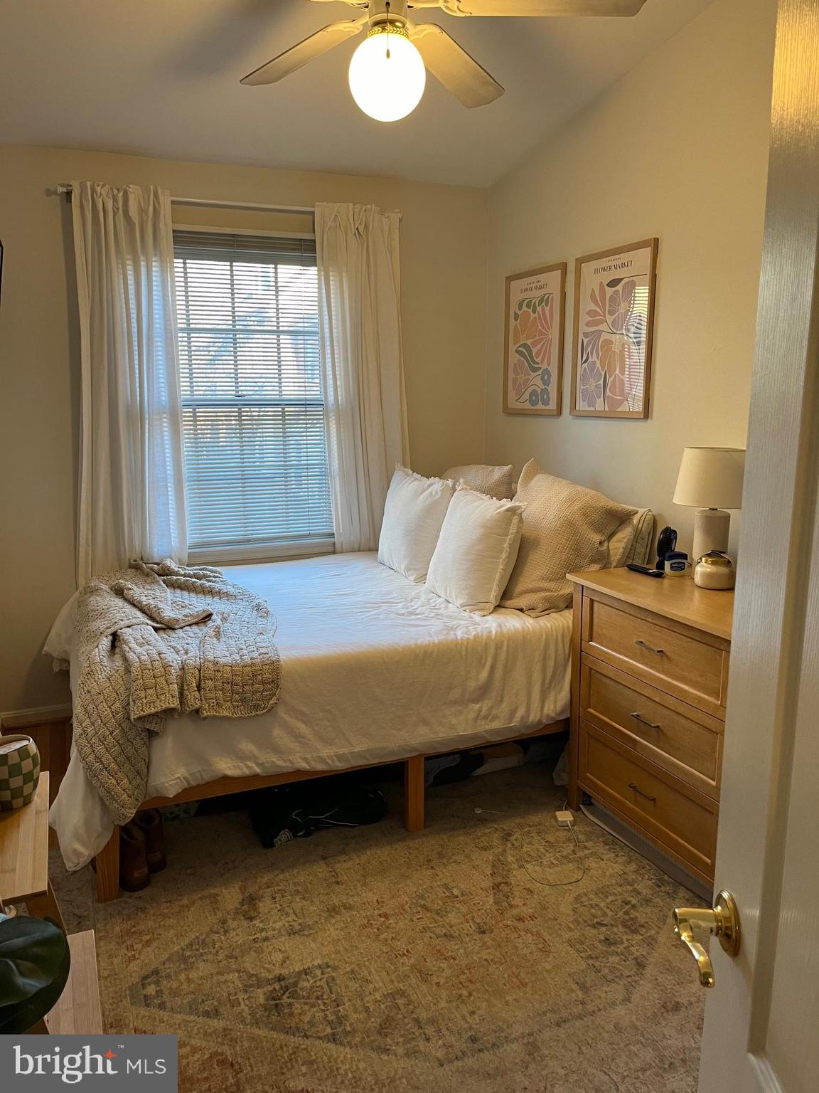 1125 N UTAH ST