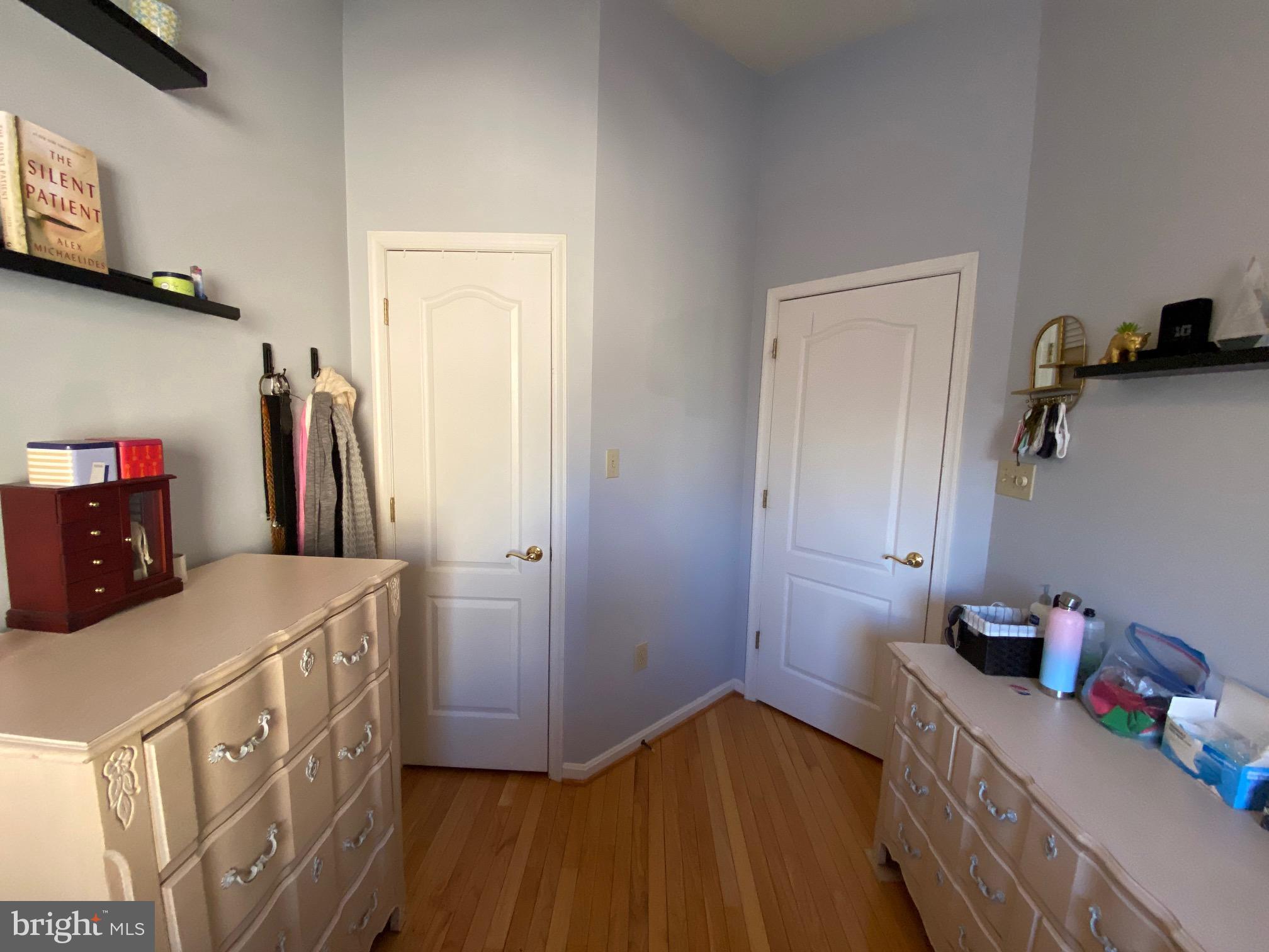 1125 N UTAH ST