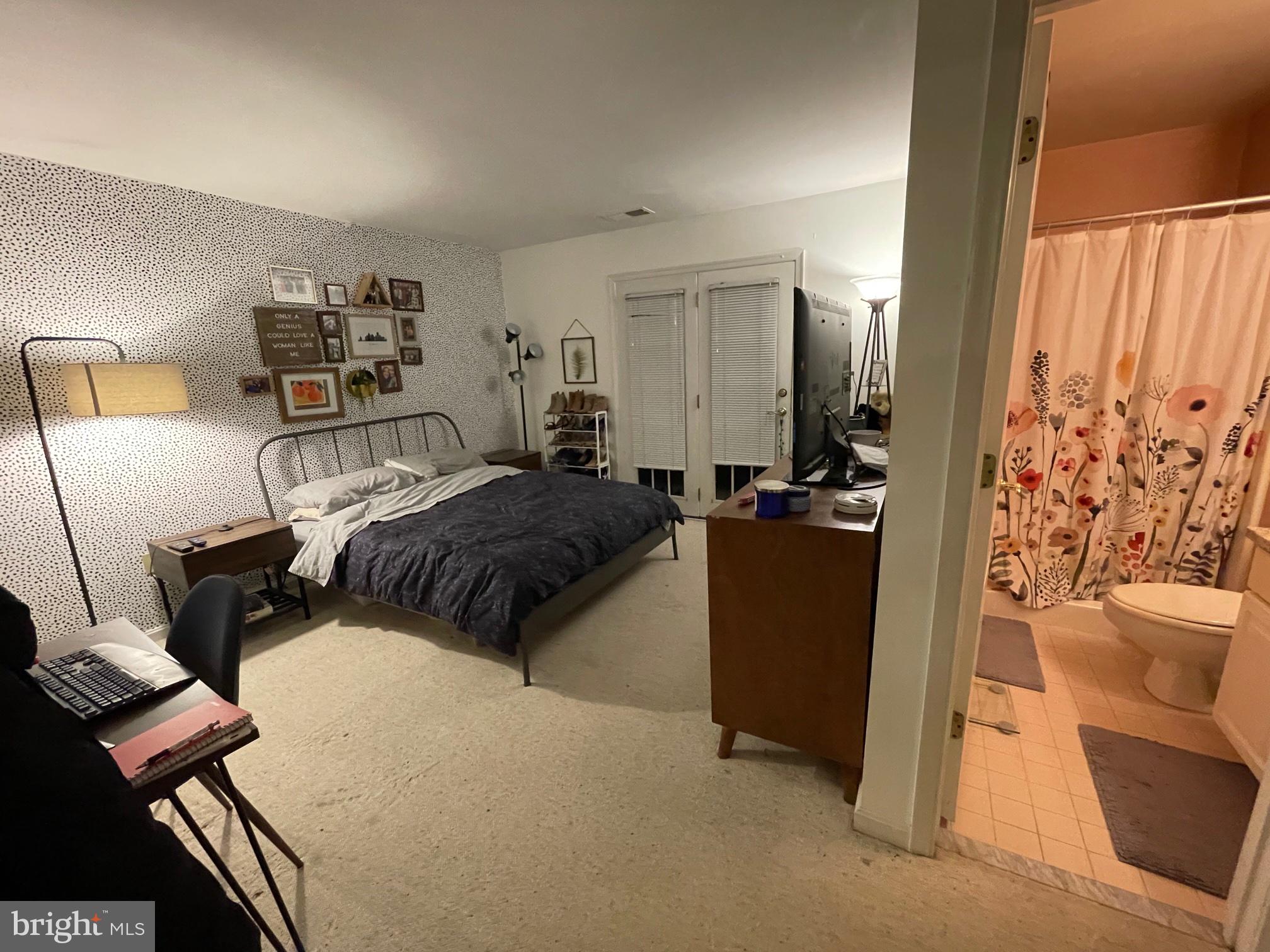 1125 N UTAH ST