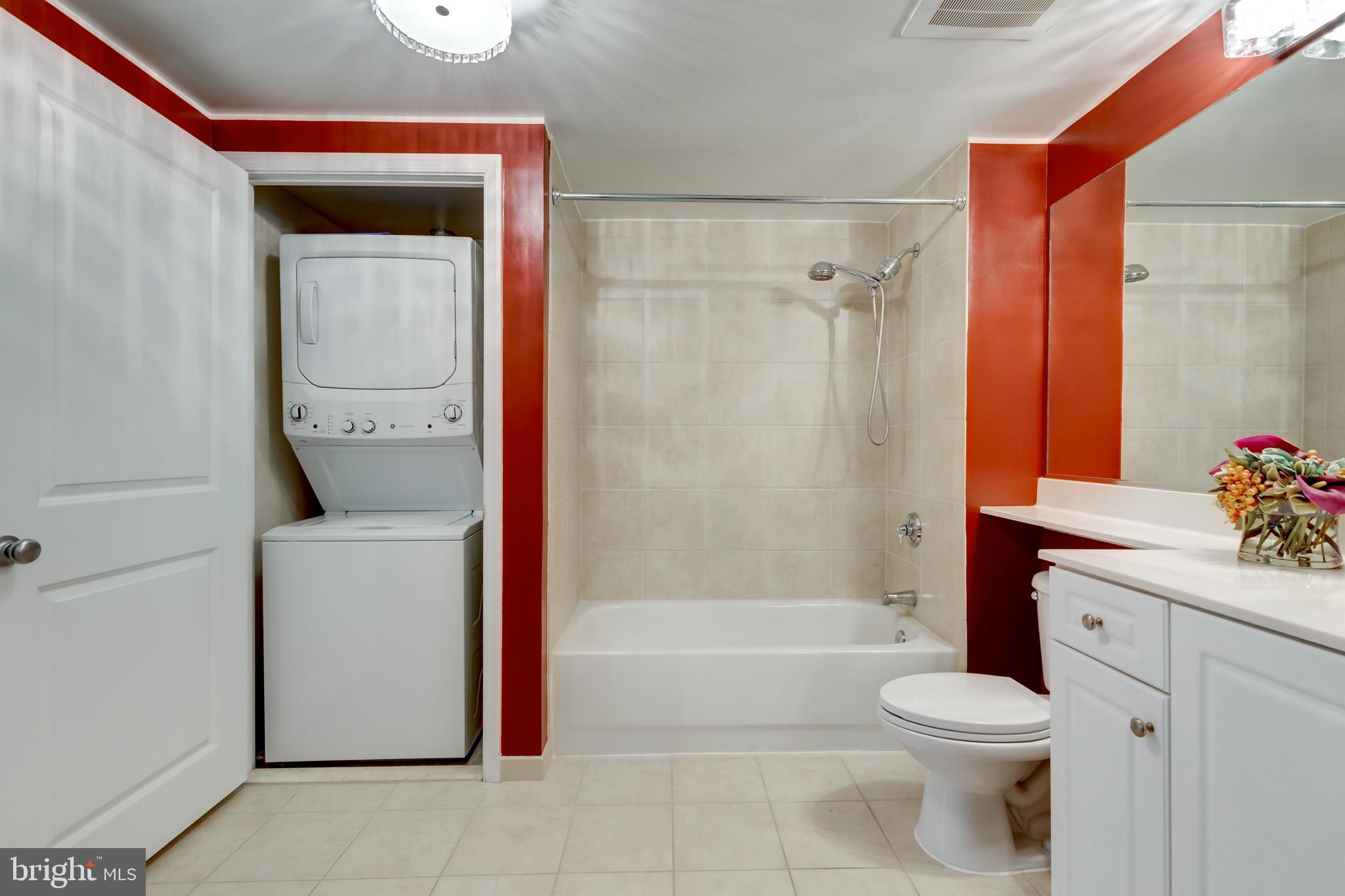 851 N GLEBE RD #1020