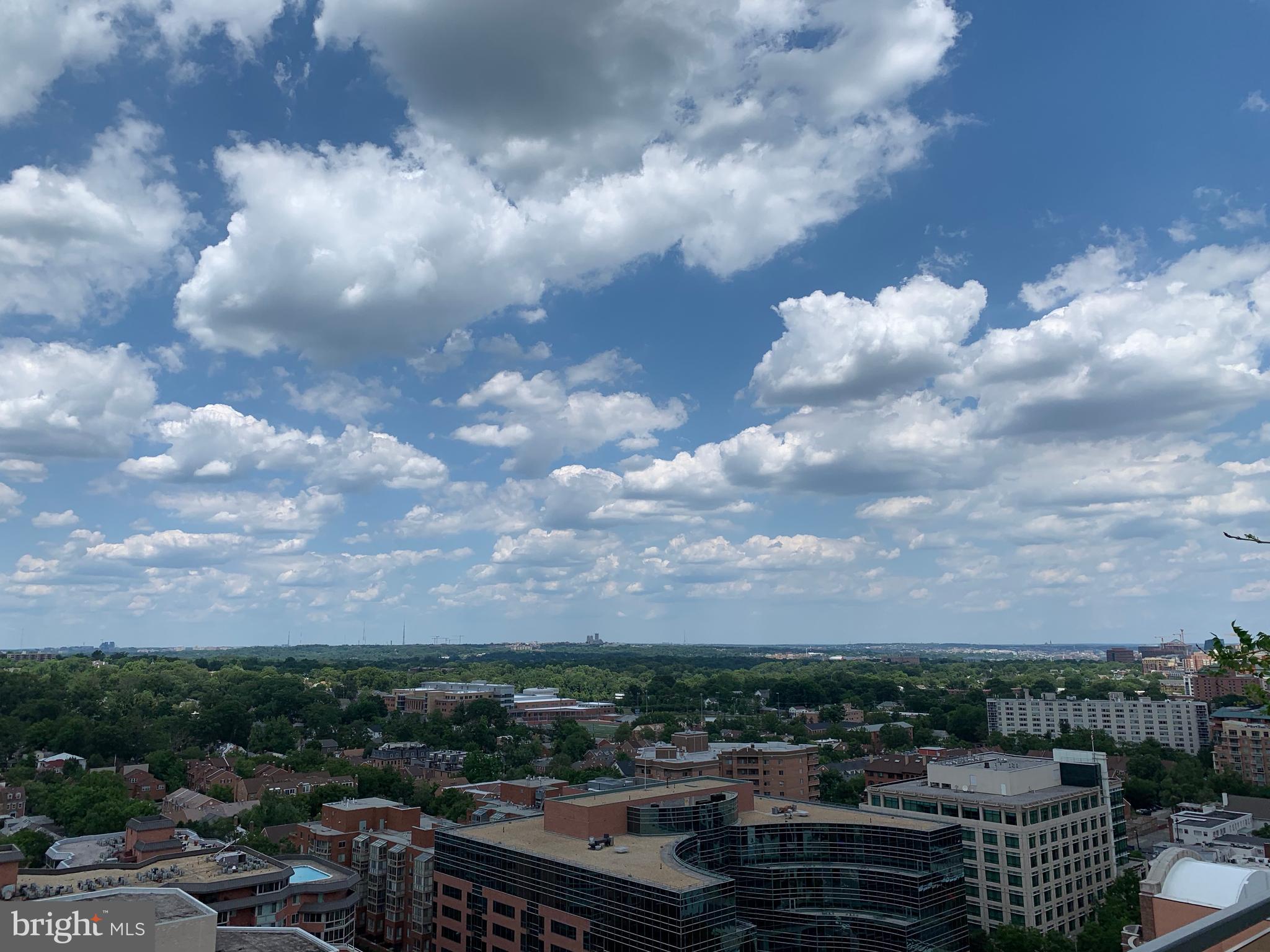 851 N GLEBE RD #1020