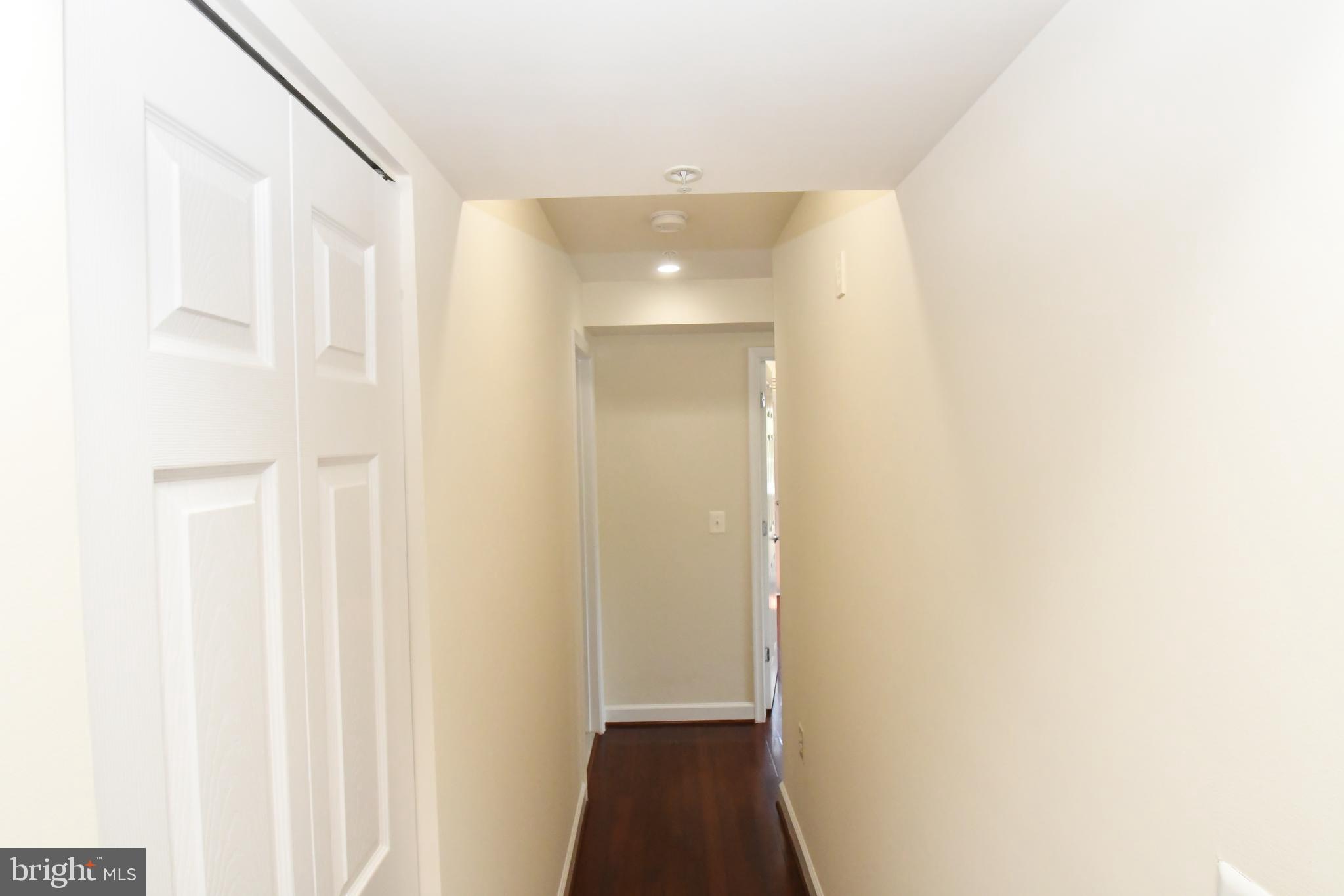 4179 S FOUR MILE RUN DR #302