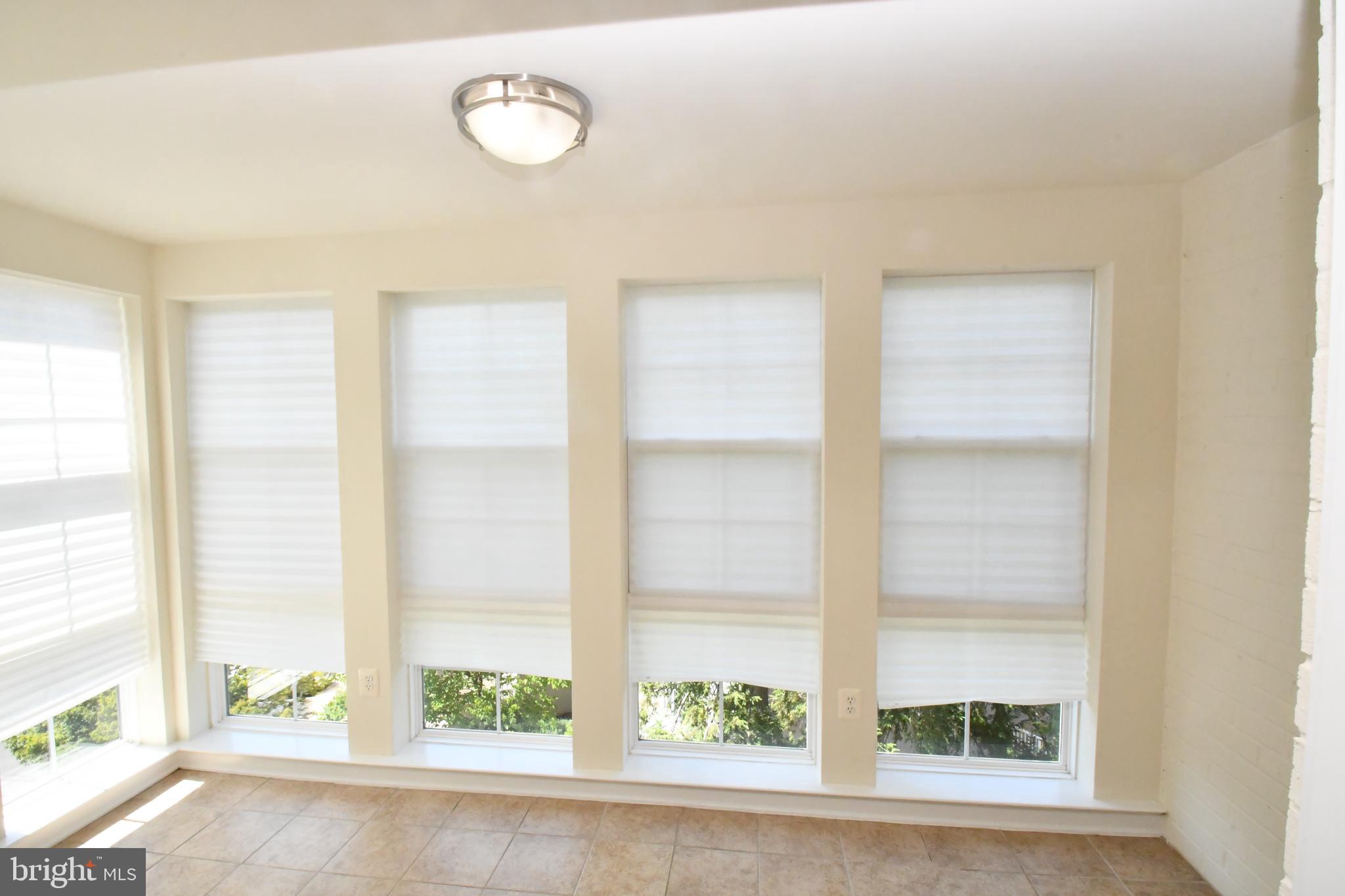 4179 S FOUR MILE RUN DR #302