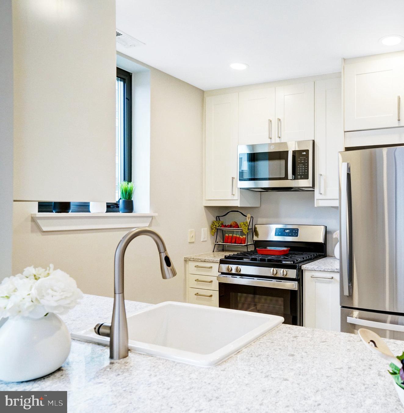 1200 N HARTFORD ST #502