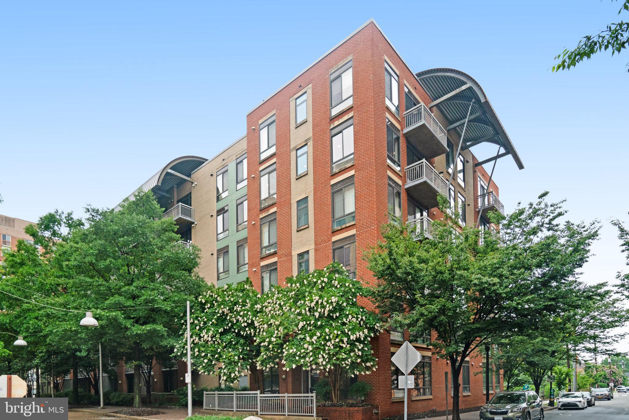 1200 N HARTFORD ST #502