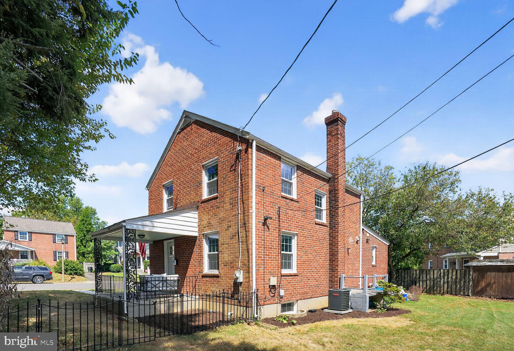 313 N GRANADA STREET
