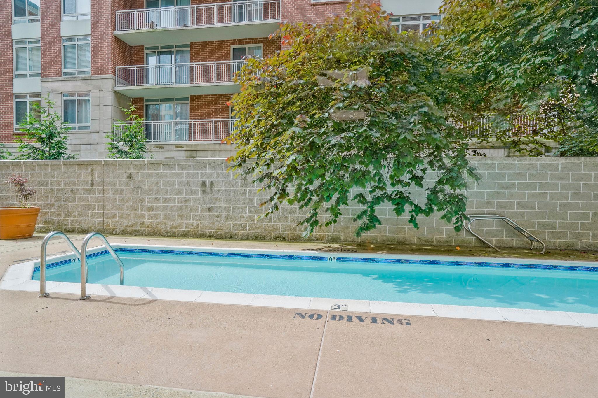 880 N POLLARD STREET 824