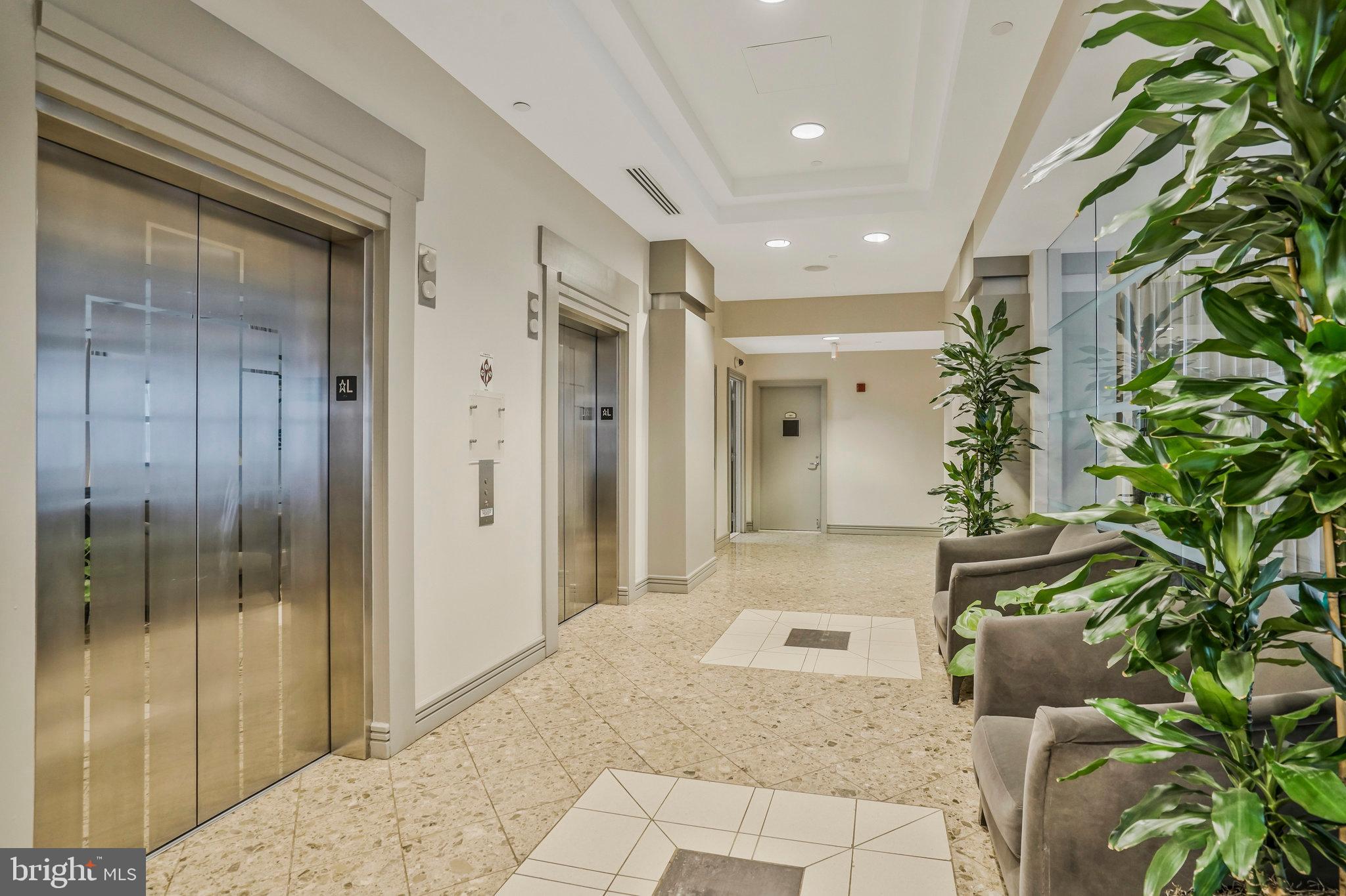 880 N POLLARD STREET 824