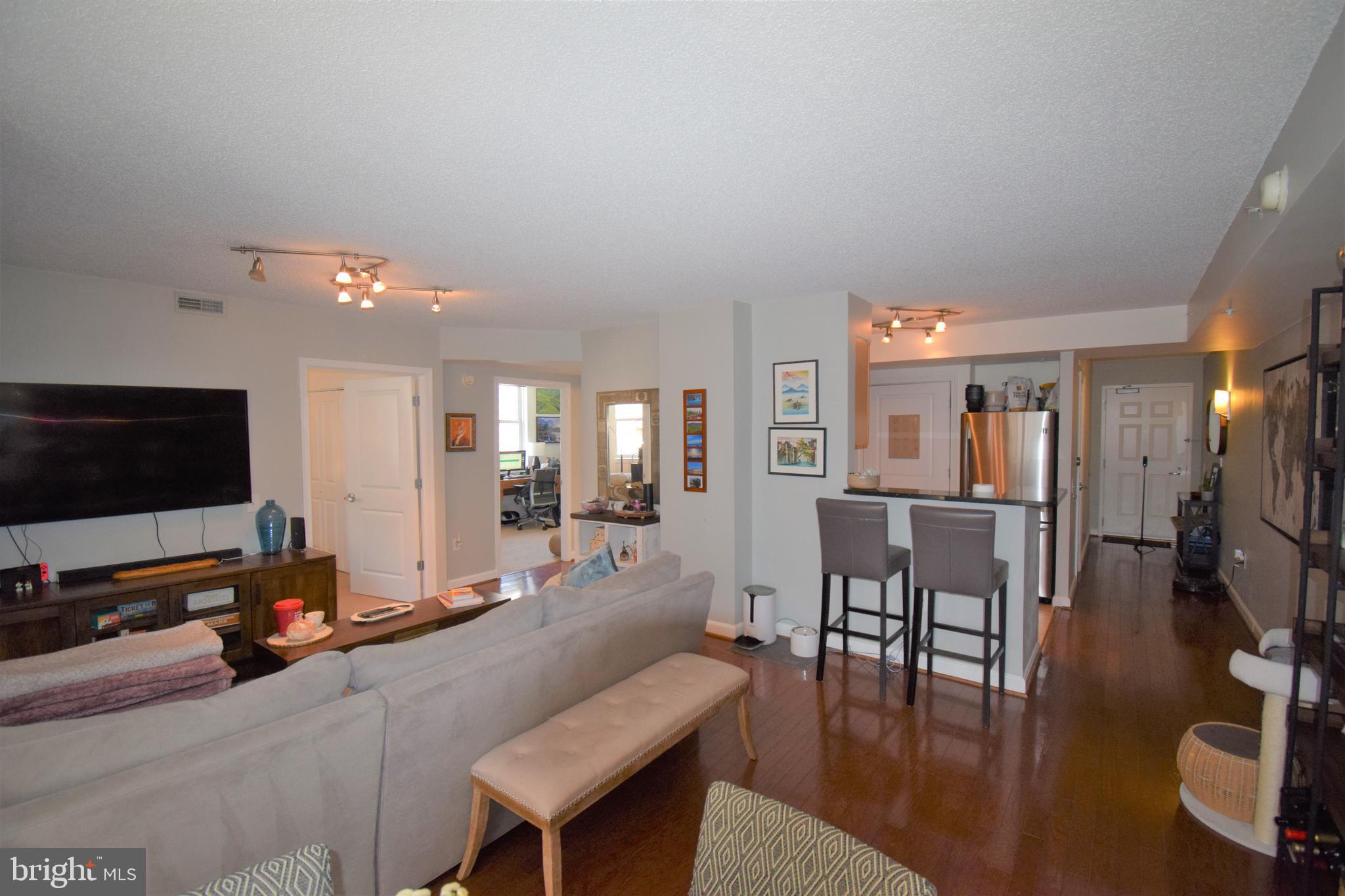 880 N POLLARD STREET 824