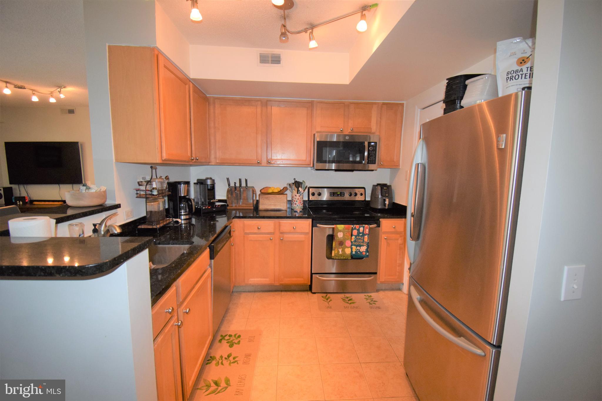 880 N POLLARD STREET 824