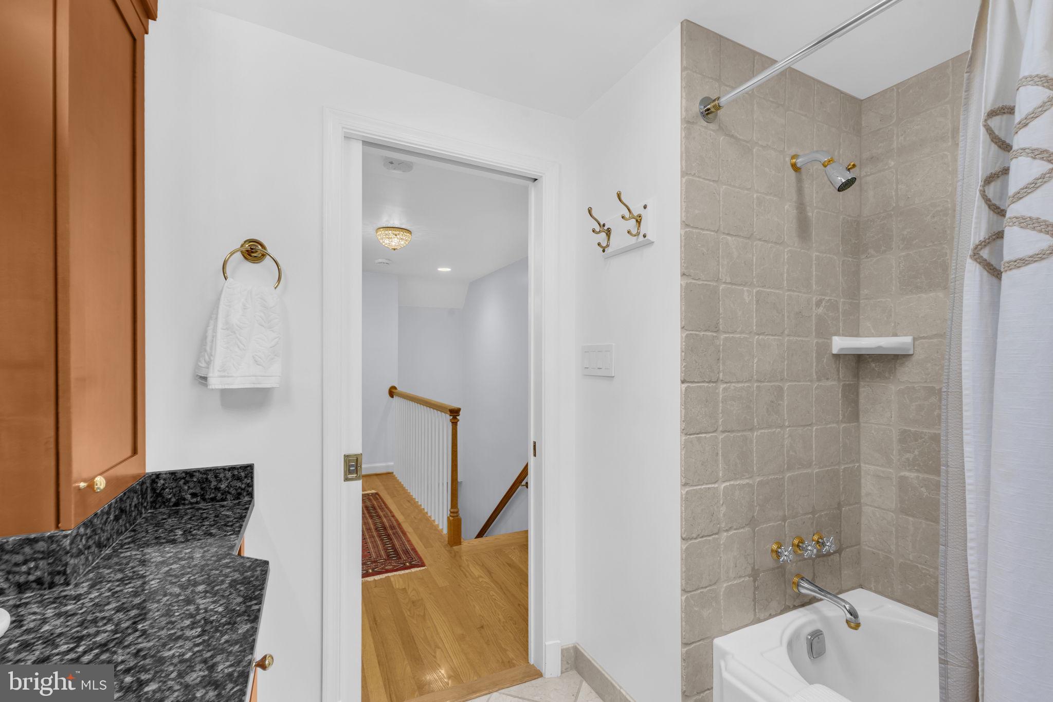 6223 LANGSTON BOULEVARD