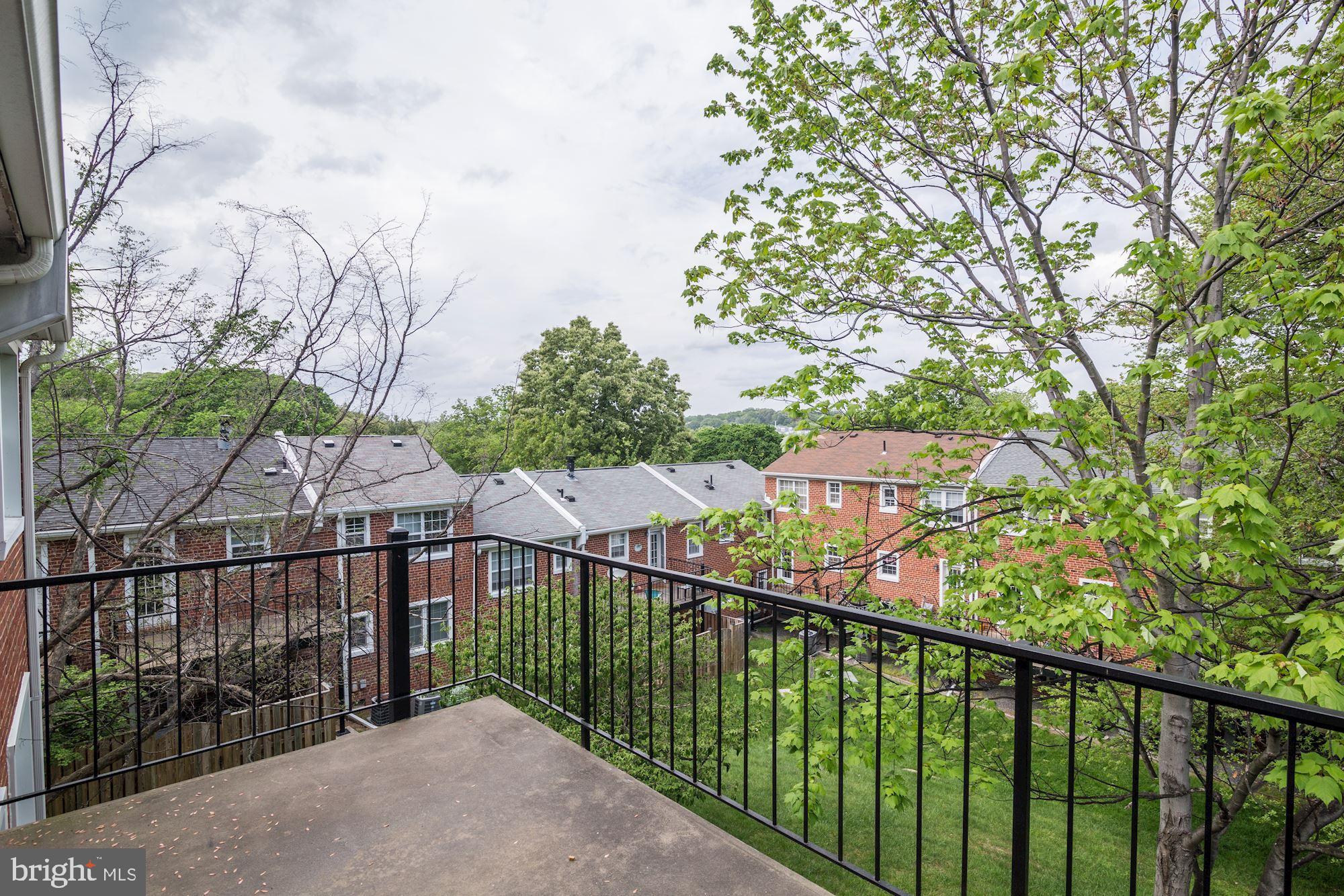 4626 28TH ROAD B S B