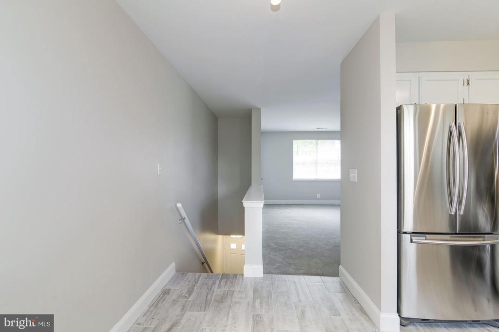 4626 28TH ROAD B S B