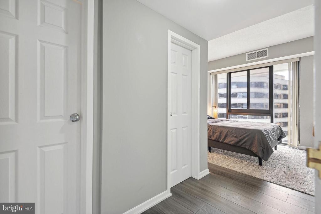 1530 KEY BOULEVARD 1219