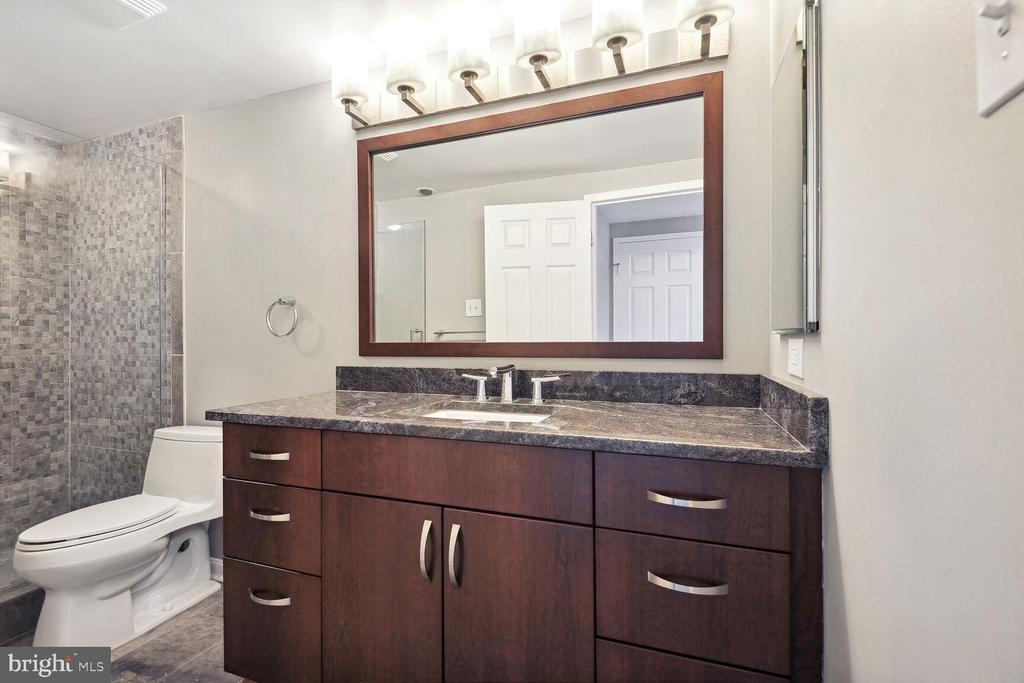 1530 KEY BOULEVARD 1219