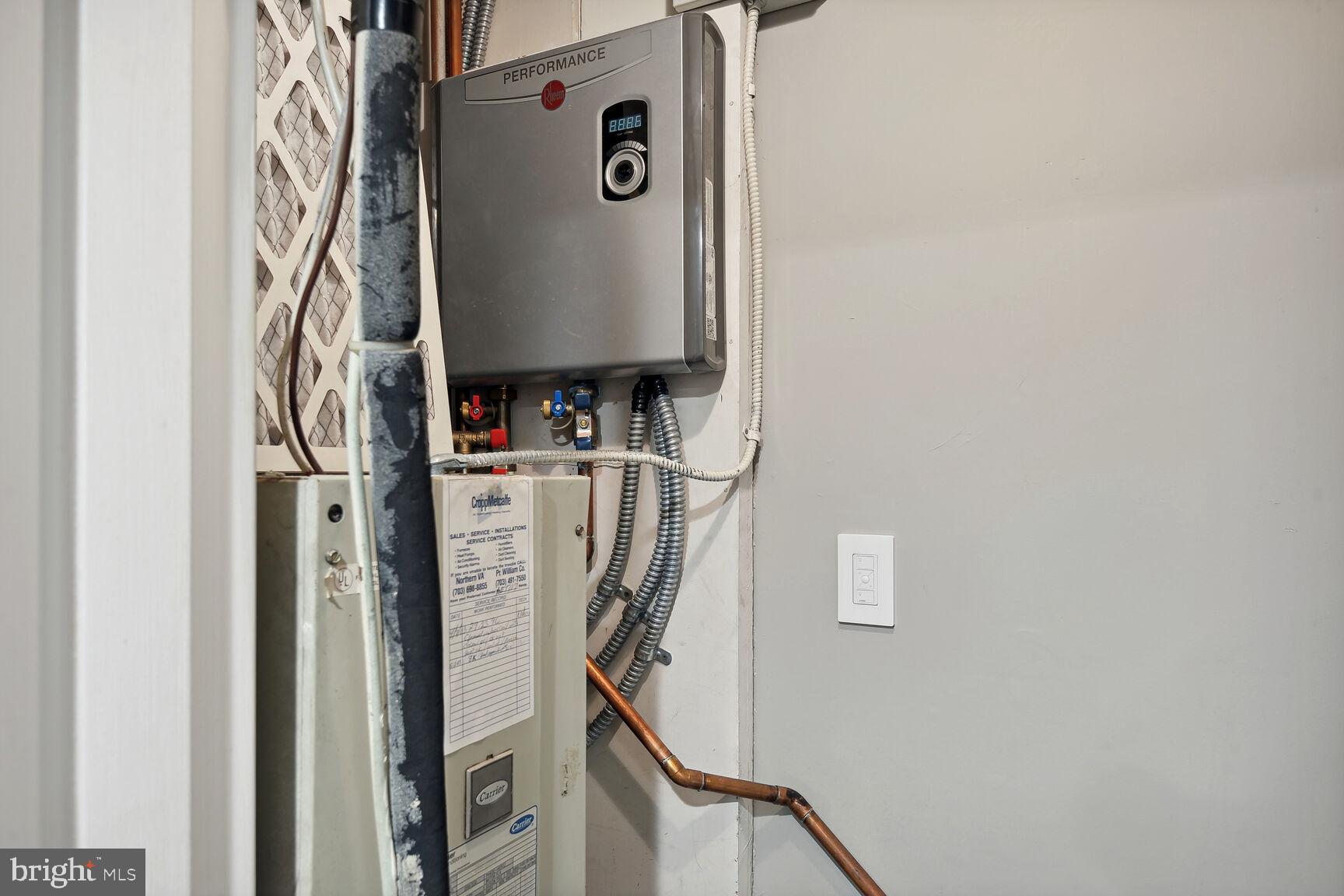 1530 KEY BOULEVARD 1219