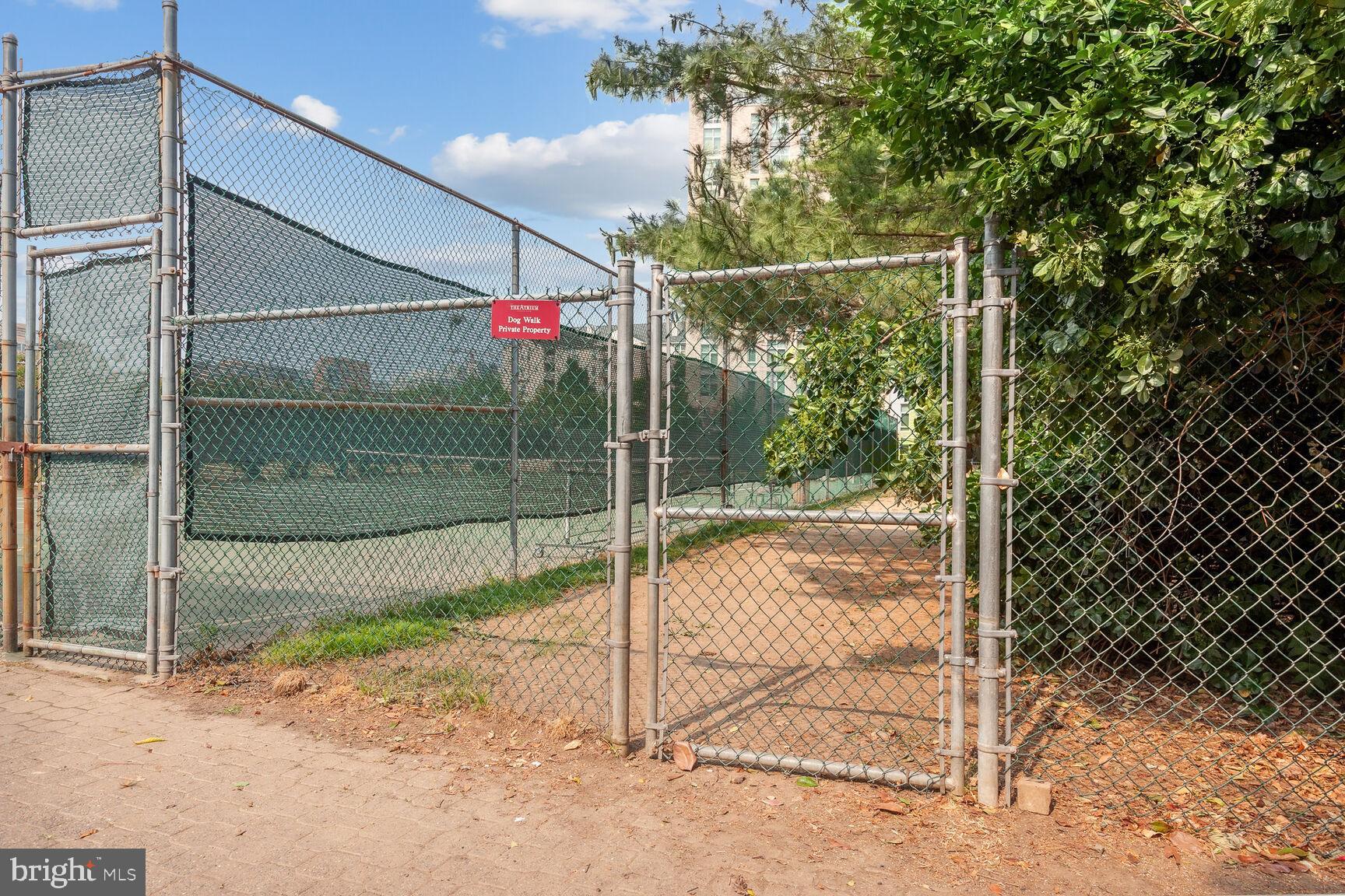 1530 KEY BOULEVARD 1219