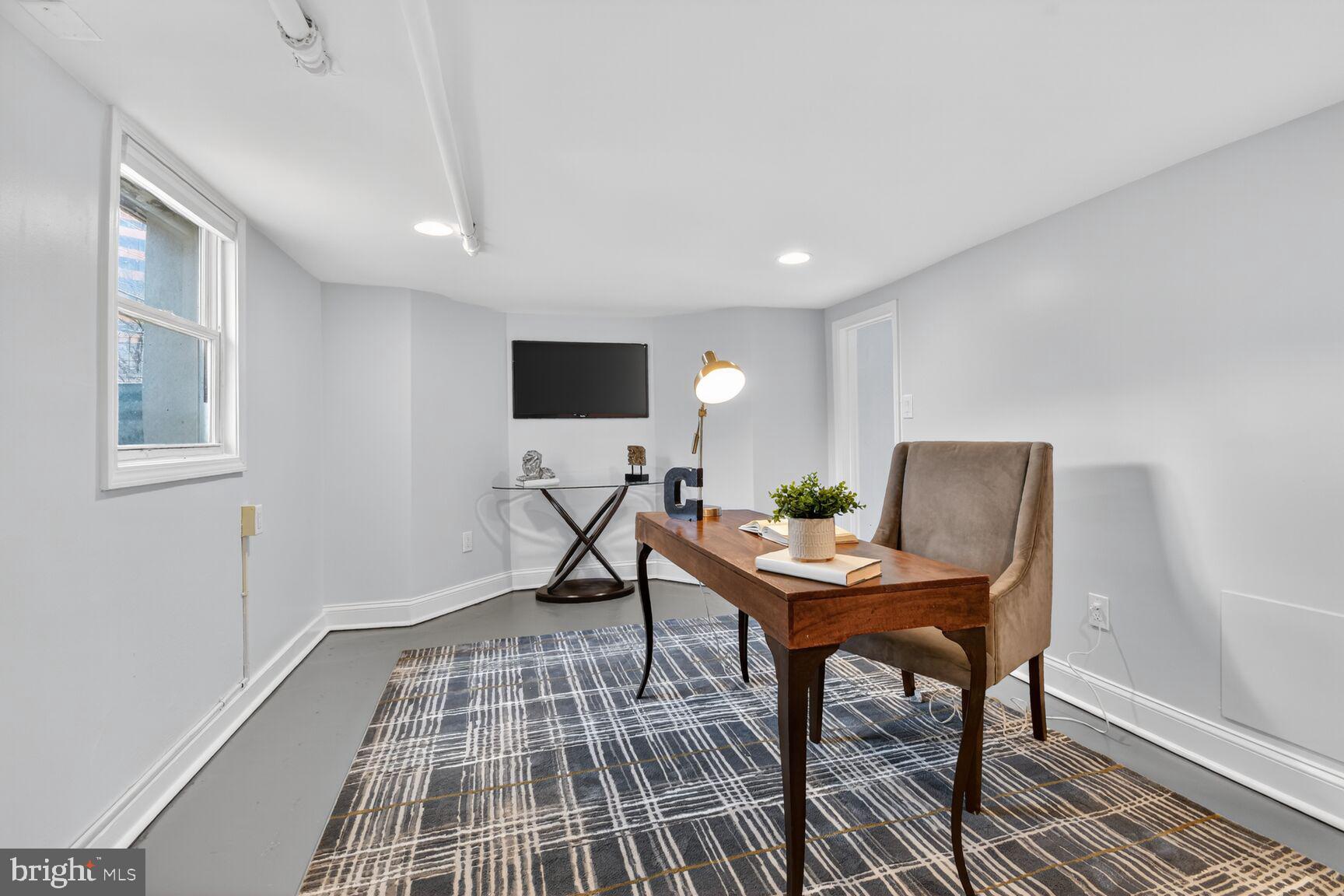 1726 N VEITCH STREET